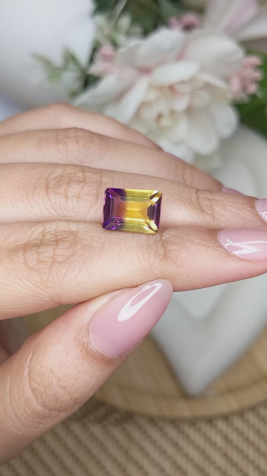 4.89 Ct. Bi Color Ametrine from Brazil Size Video