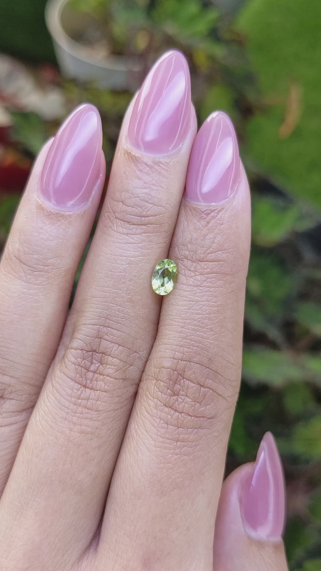 0.51 Ct. Green (Lime Green) Peridot from Ceylon (Sri Lanka) Size Video