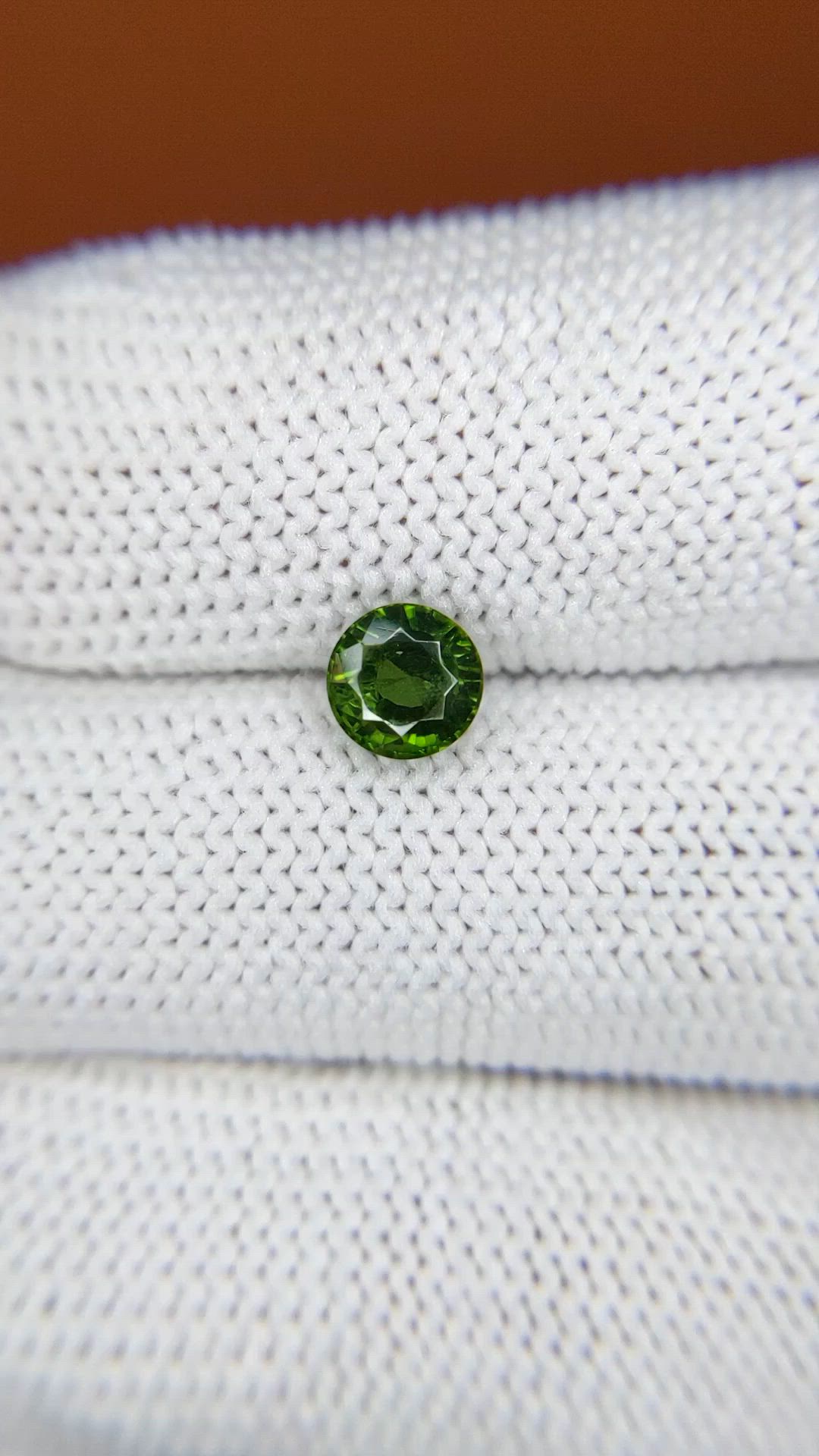 0.96 Ct. Green Zircon from Ceylon (Sri Lanka) Size Video