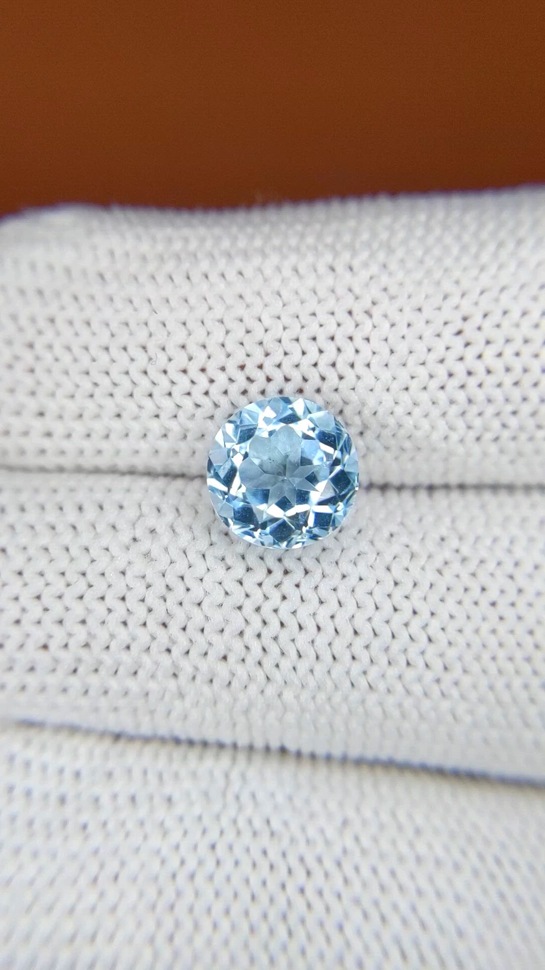 2.96 Ct. Sky Blue Topaz from Ceylon (Sri Lanka) Size Video