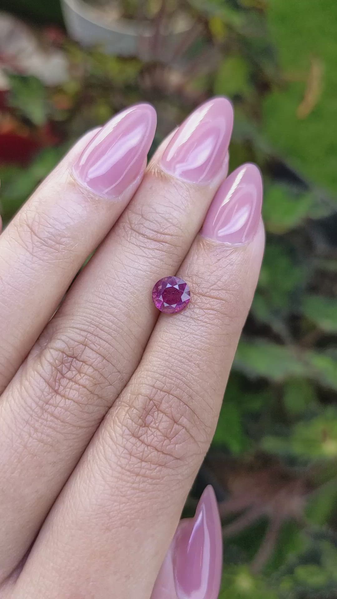 1.13 Ct. Pinkish Purple Spinel from Ceylon (Sri Lanka) Size Video
