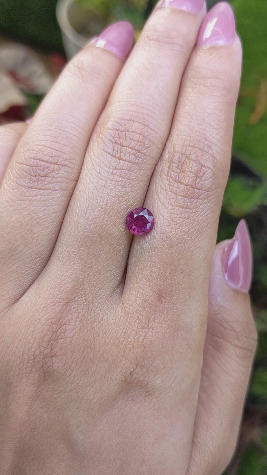 1.13 Ct. Pinkish Purple Spinel from Ceylon (Sri Lanka) Size Video