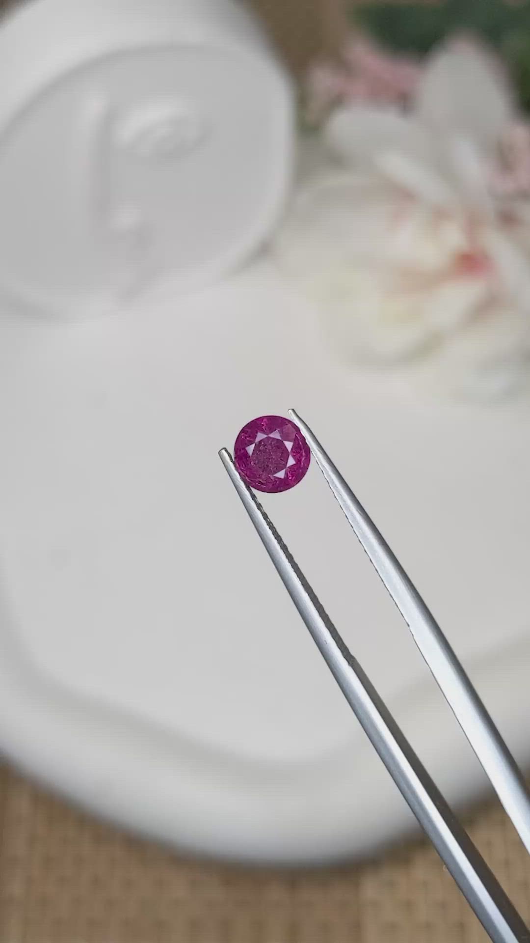 1.13 Ct. Pinkish Purple Spinel from Ceylon (Sri Lanka) Size Video