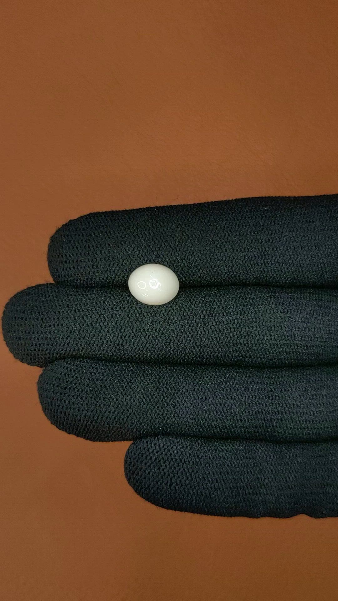 2.30 Ct. Salmon and White Cabochon Coral from Italy Size Video