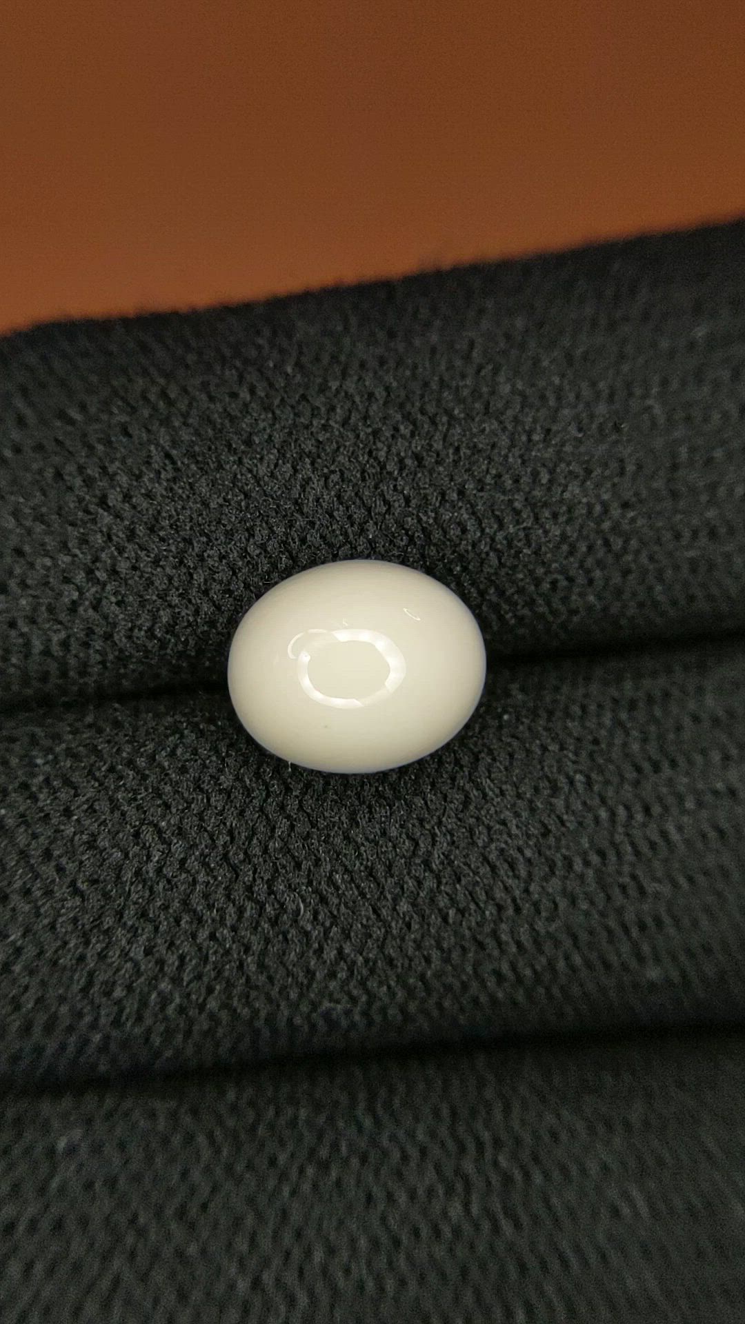 3.16 Ct. Salmon and White Cabochon Coral from Italy Size Video