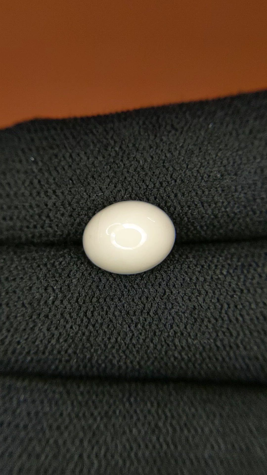 2.79 Ct. Salmon and White Cabochon Coral from Italy Size Video
