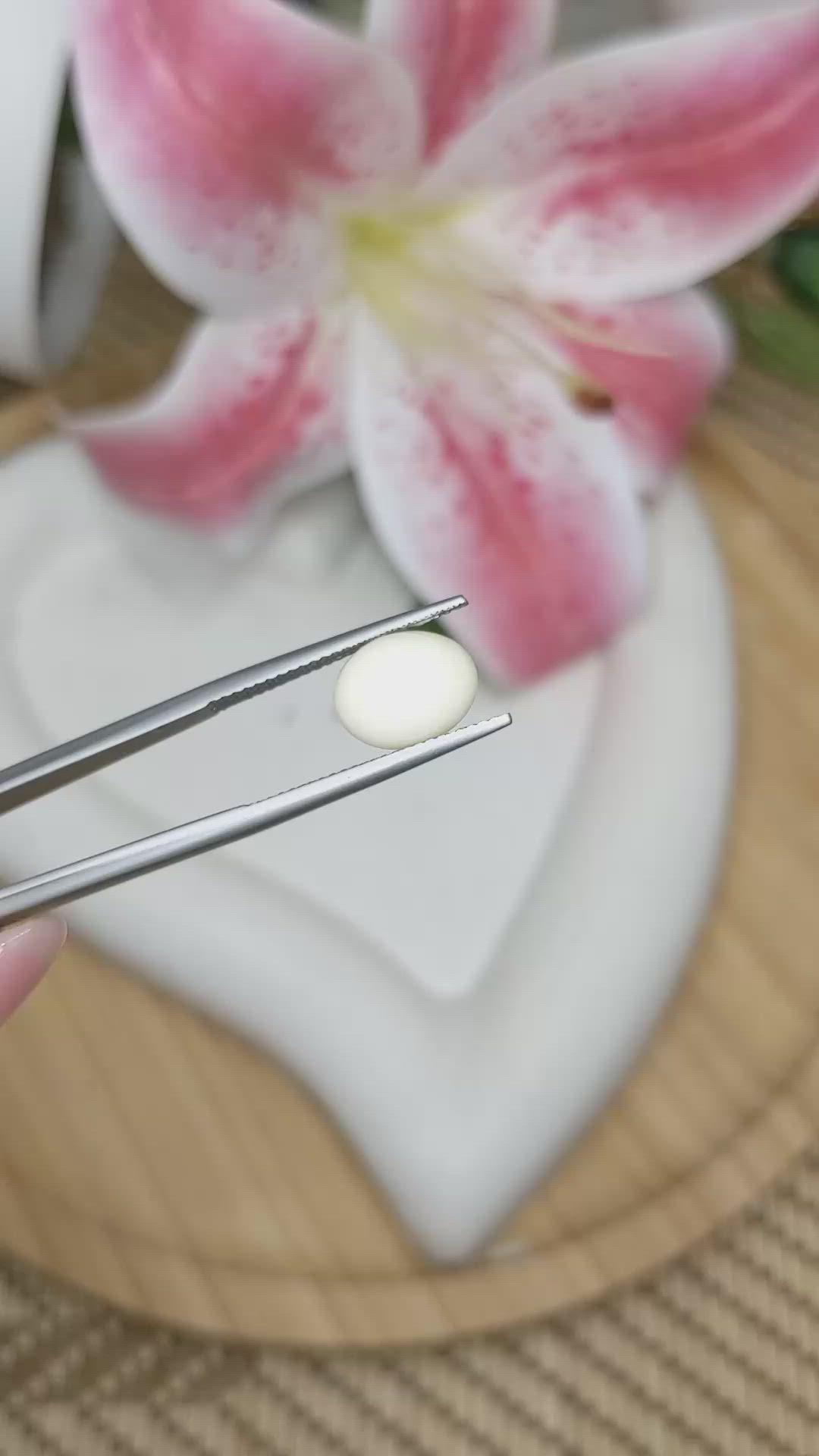 2.79 Ct. Salmon and White Cabochon Coral from Italy Size Video