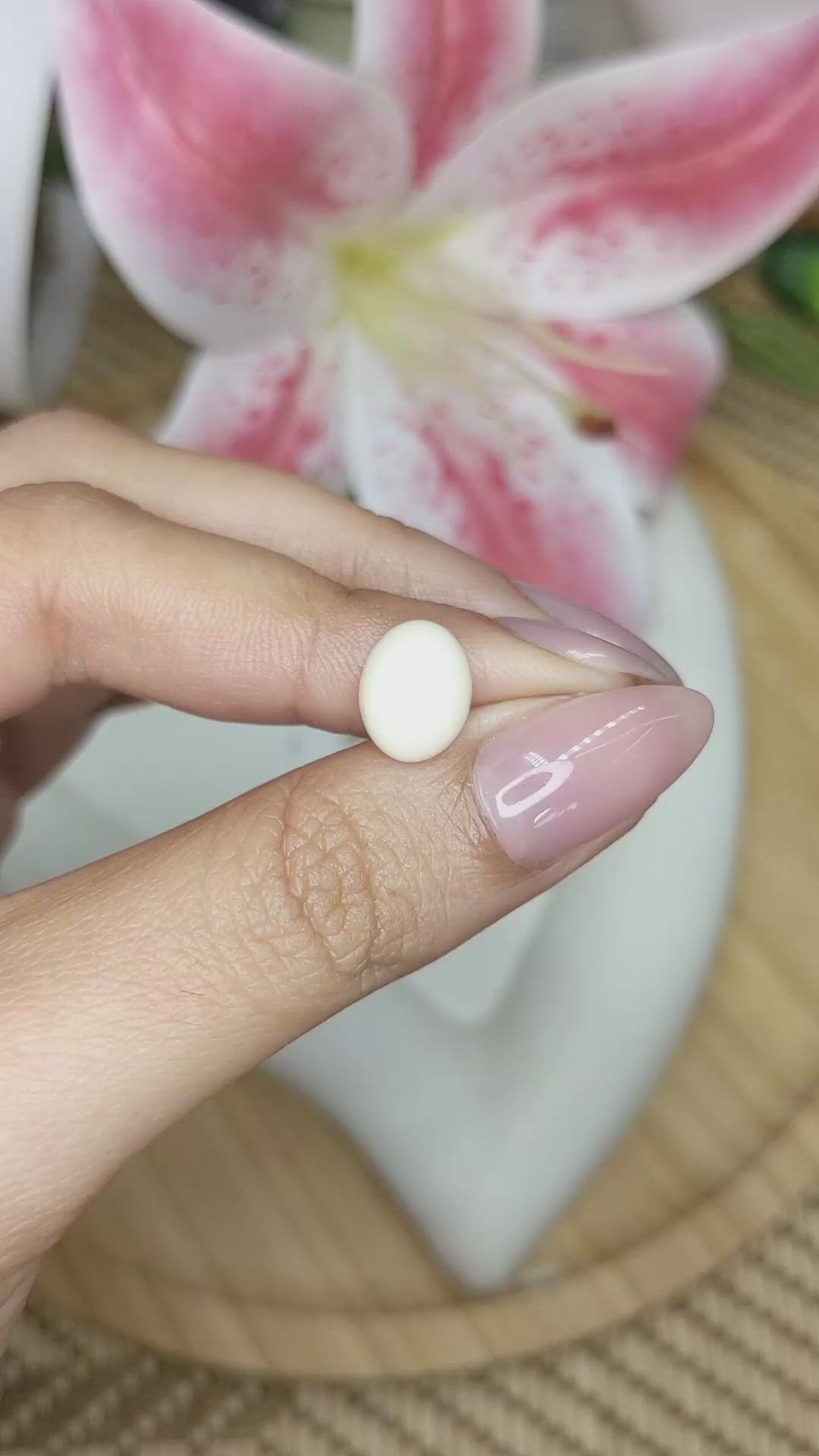 2.79 Ct. Salmon and White Cabochon Coral from Italy Size Video