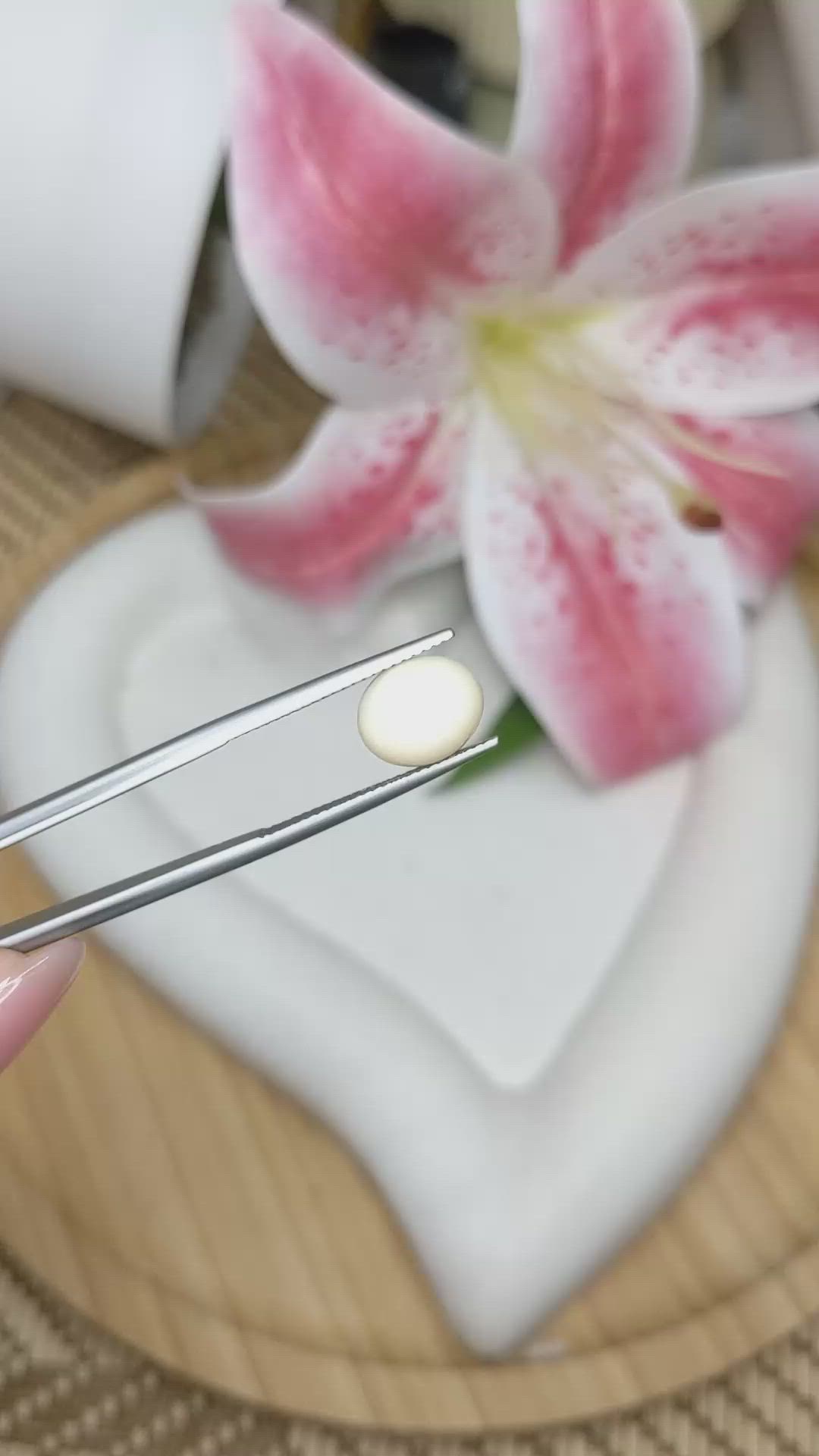 2.91 Ct. Salmon and White Cabochon Coral from Italy Size Video