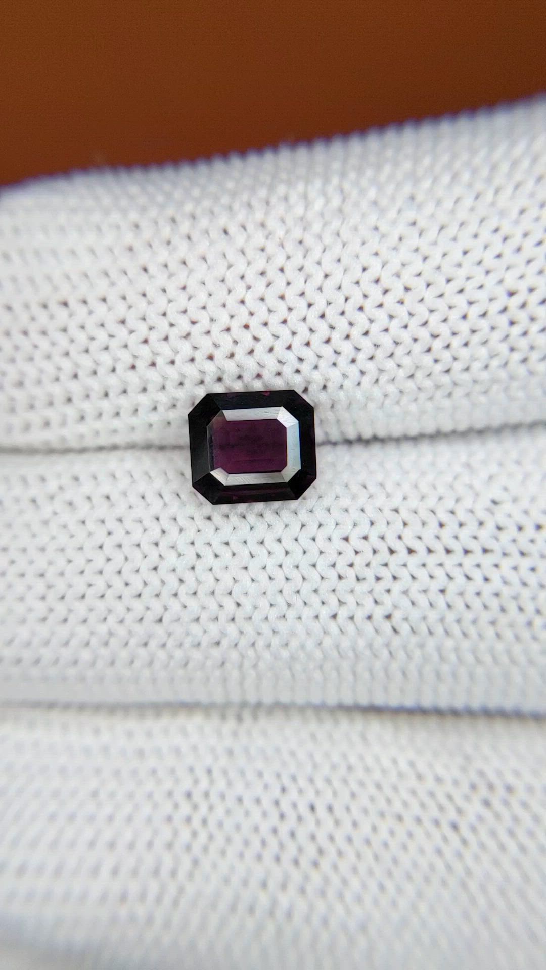 1.33 Ct. Pinkish Purple Spinel from Ceylon (Sri Lanka) Size Video