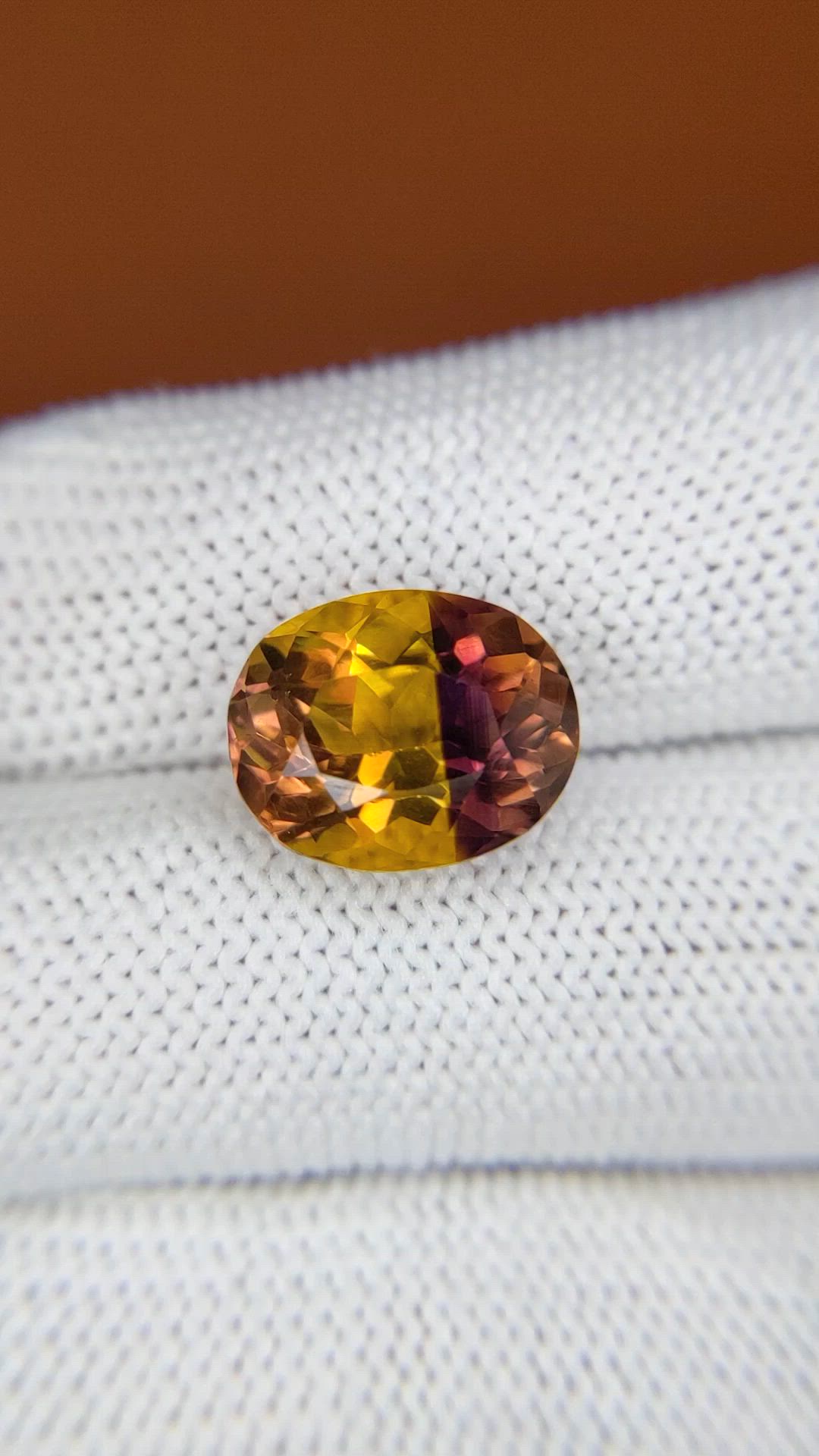 5.53 Ct. Bi Color Ametrine from Brazil Size Video