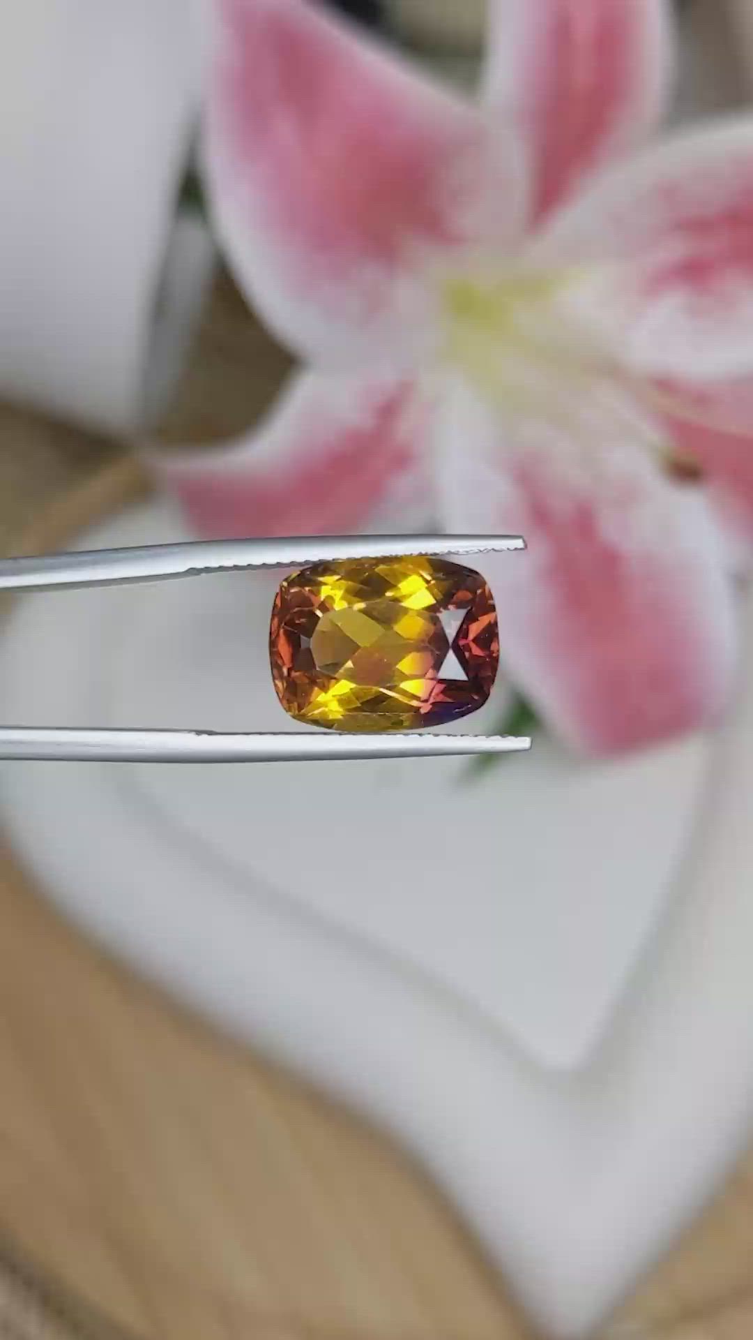 7.26 Ct. Bi Color Ametrine from Brazil Size Video