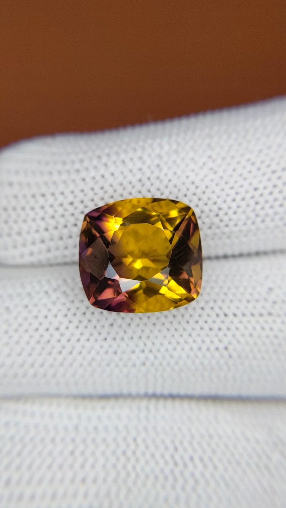 8.60 Ct. Bi Color Ametrine from Brazil Size Video