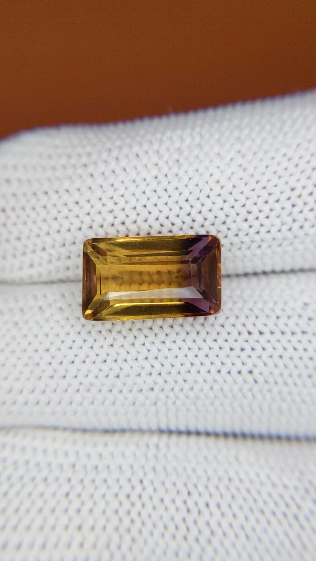 5.01 Ct. Bi Color Ametrine from Brazil Size Video