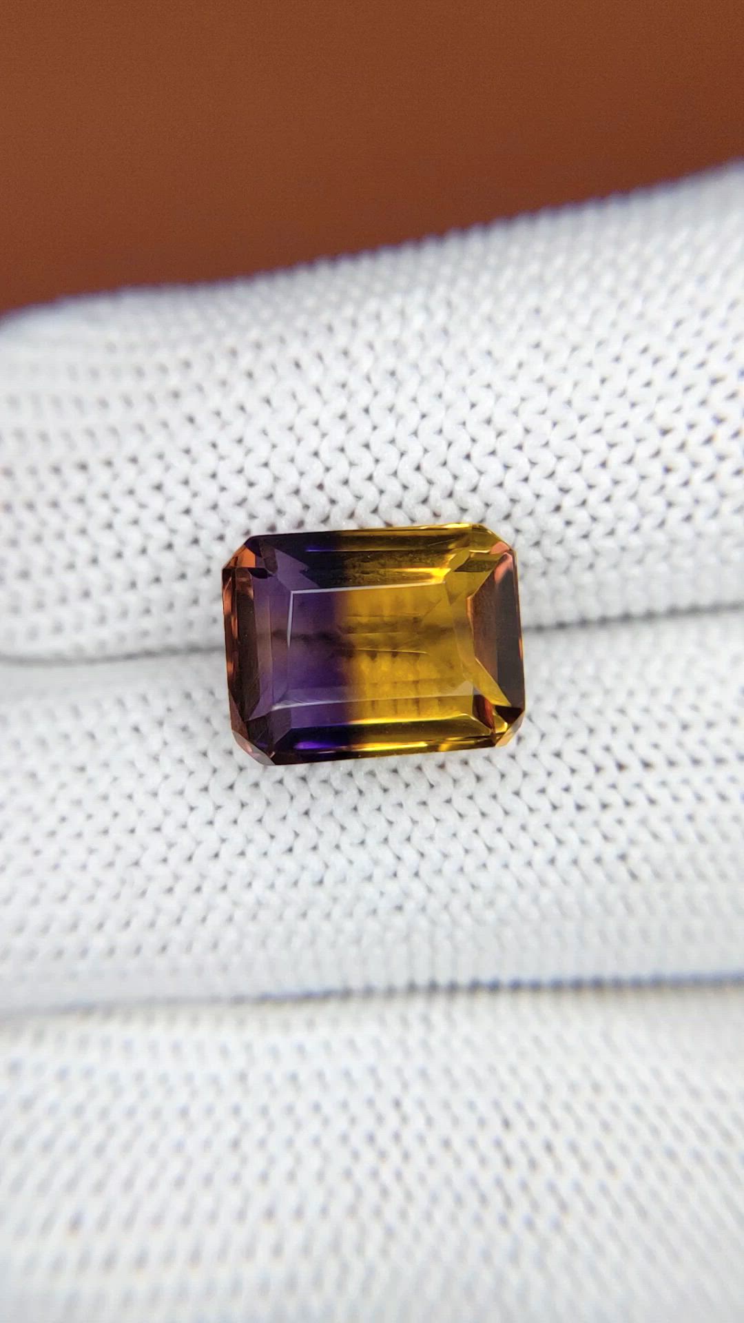 5.68 Ct. Bi Color Ametrine from Brazil Size Video