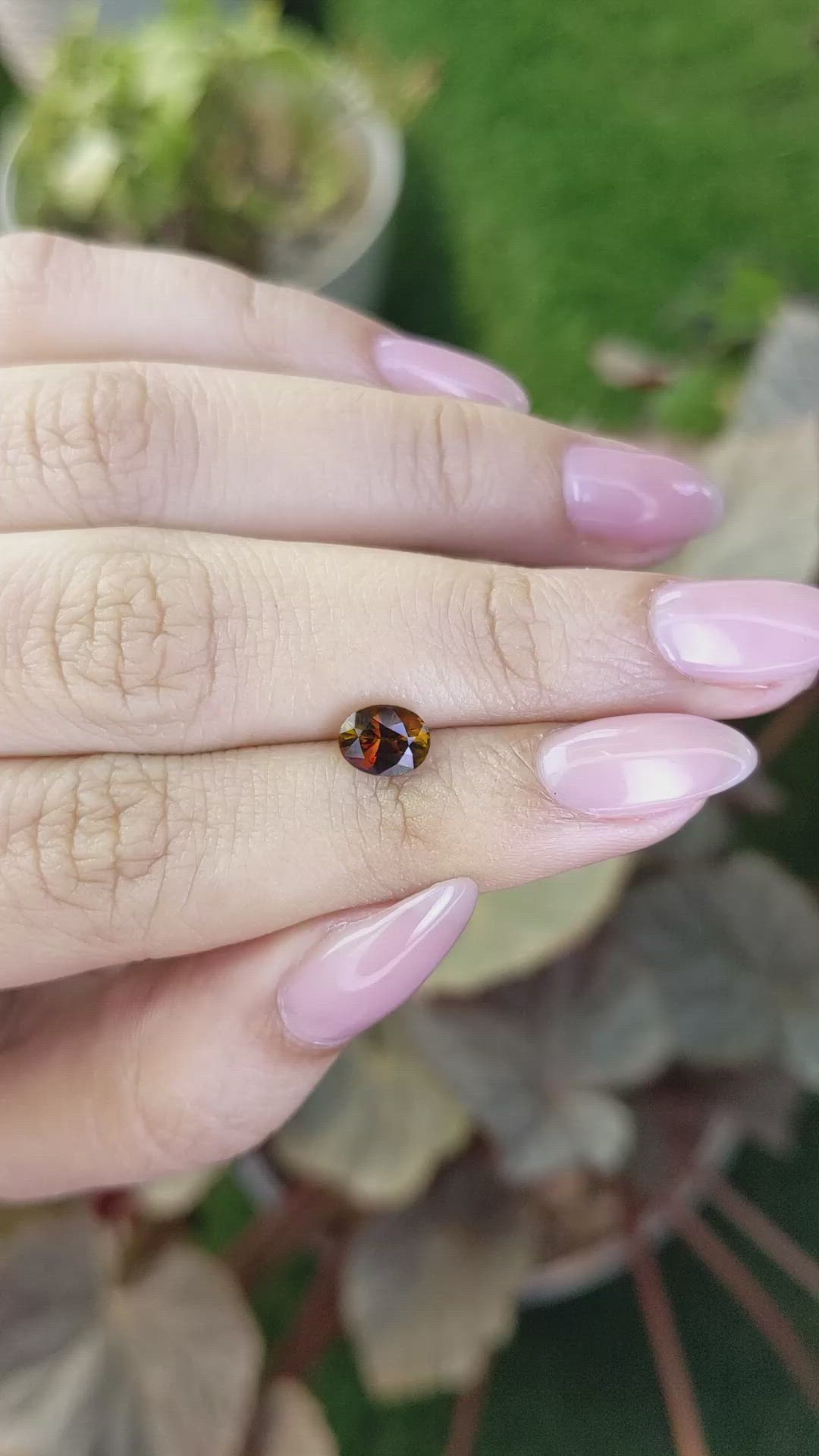 0.85 Ct. Brownish Orange Zircon from Ceylon (Sri Lanka) Size Video