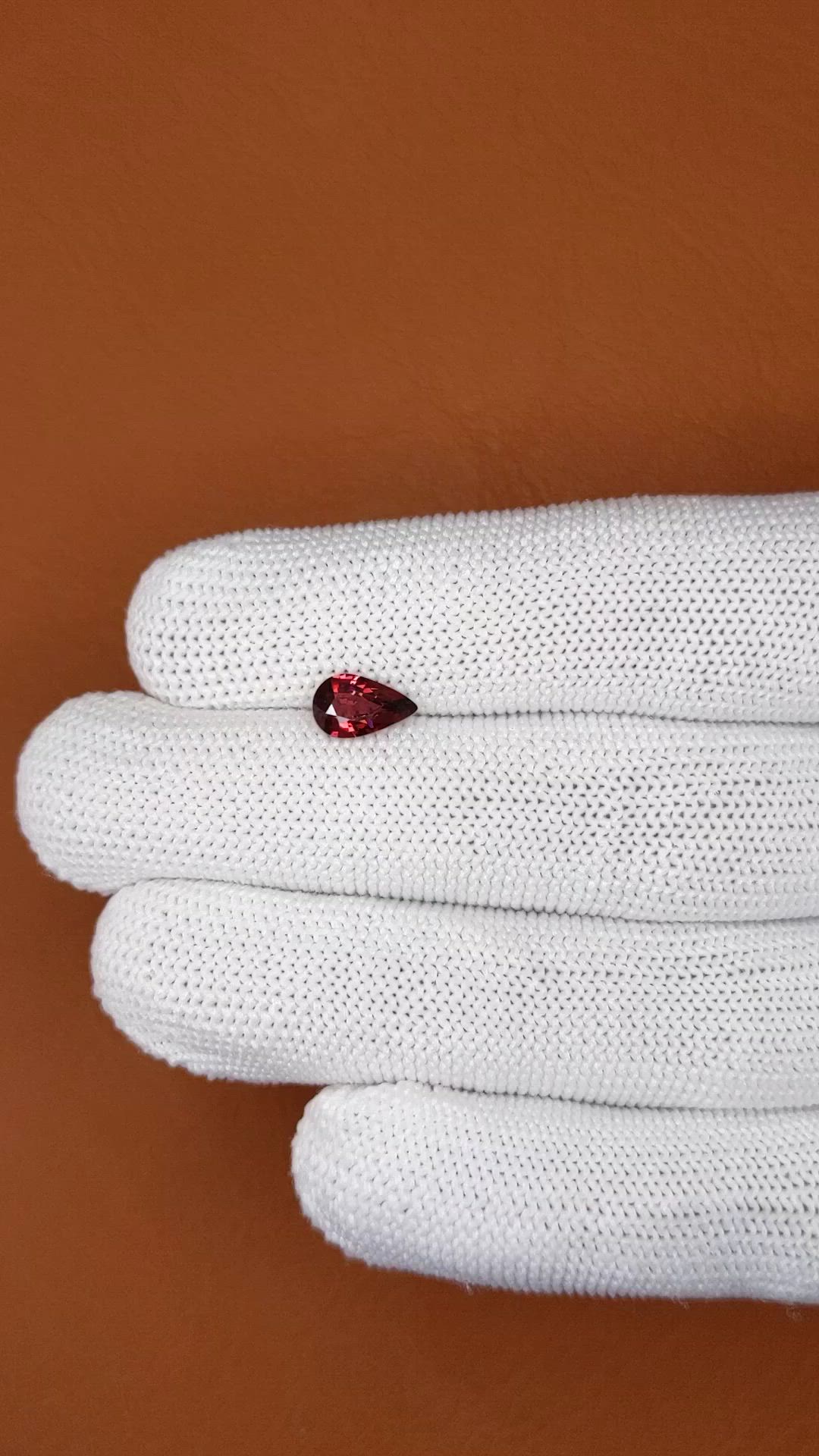 1.08 Ct. Purplish Red Rhodolite Garnet from Ceylon (Sri Lanka) Size Video