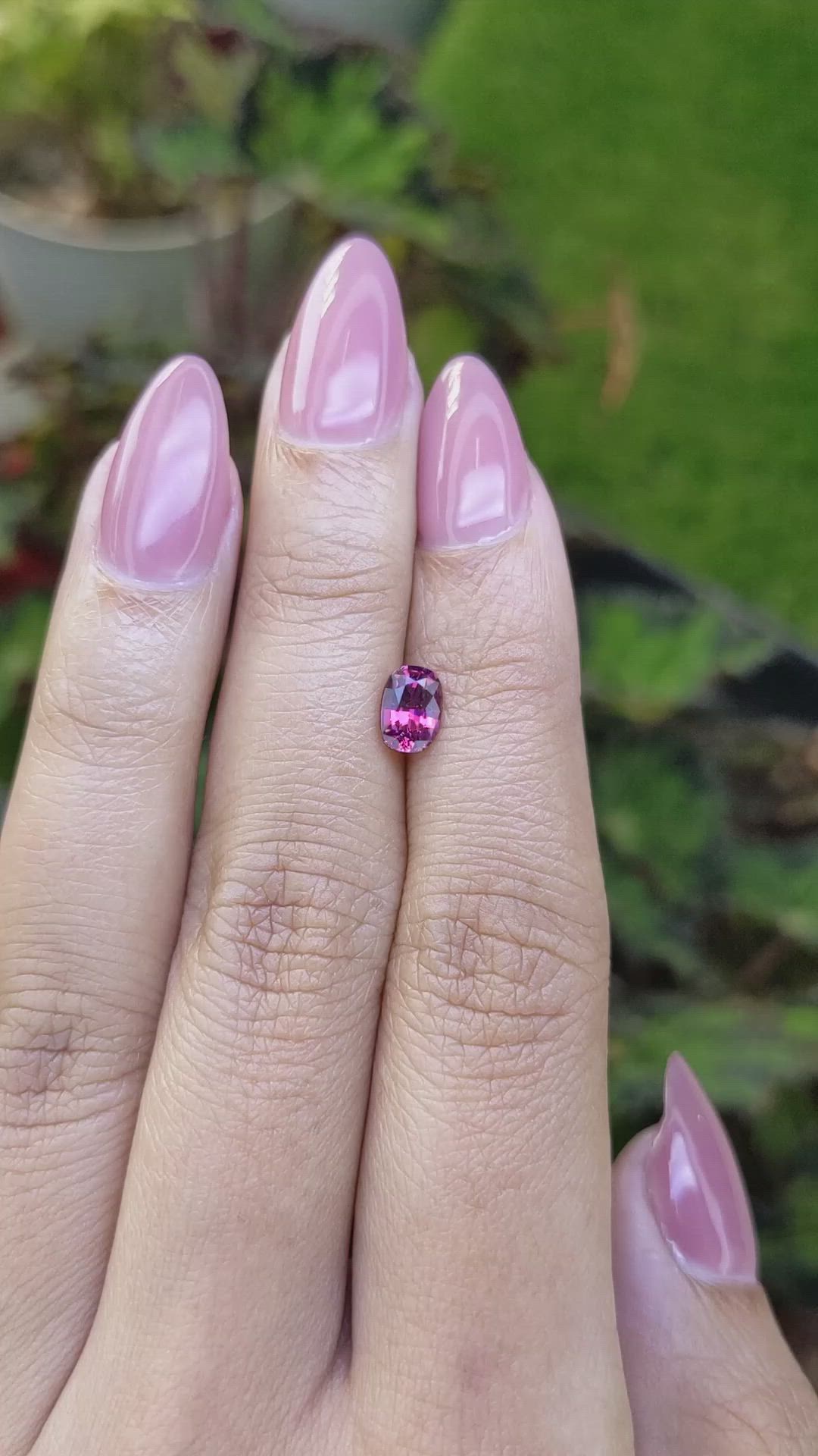 0.90 Ct. Pinkish Purple Rhodolite Garnet from Ceylon (Sri Lanka) Size Video