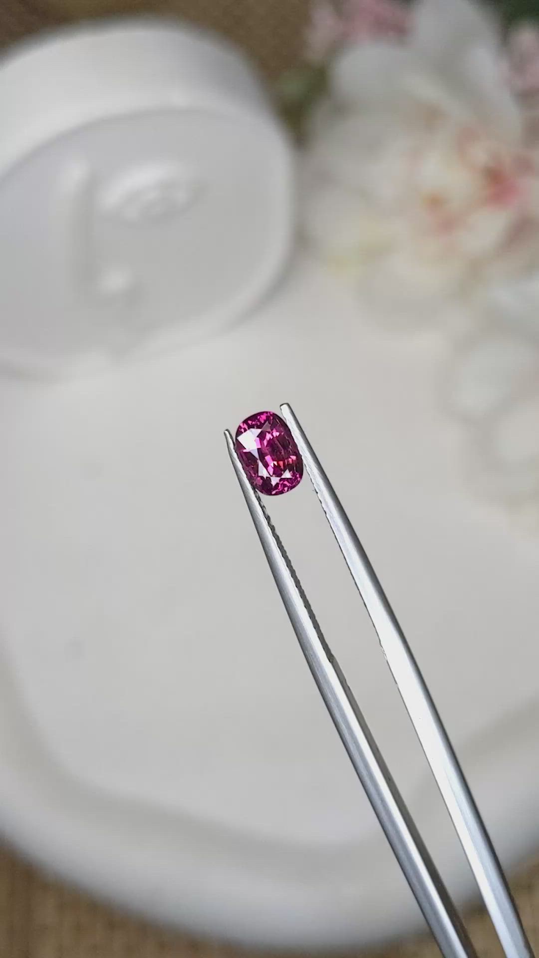 0.90 Ct. Pinkish Purple Rhodolite Garnet from Ceylon (Sri Lanka) Size Video