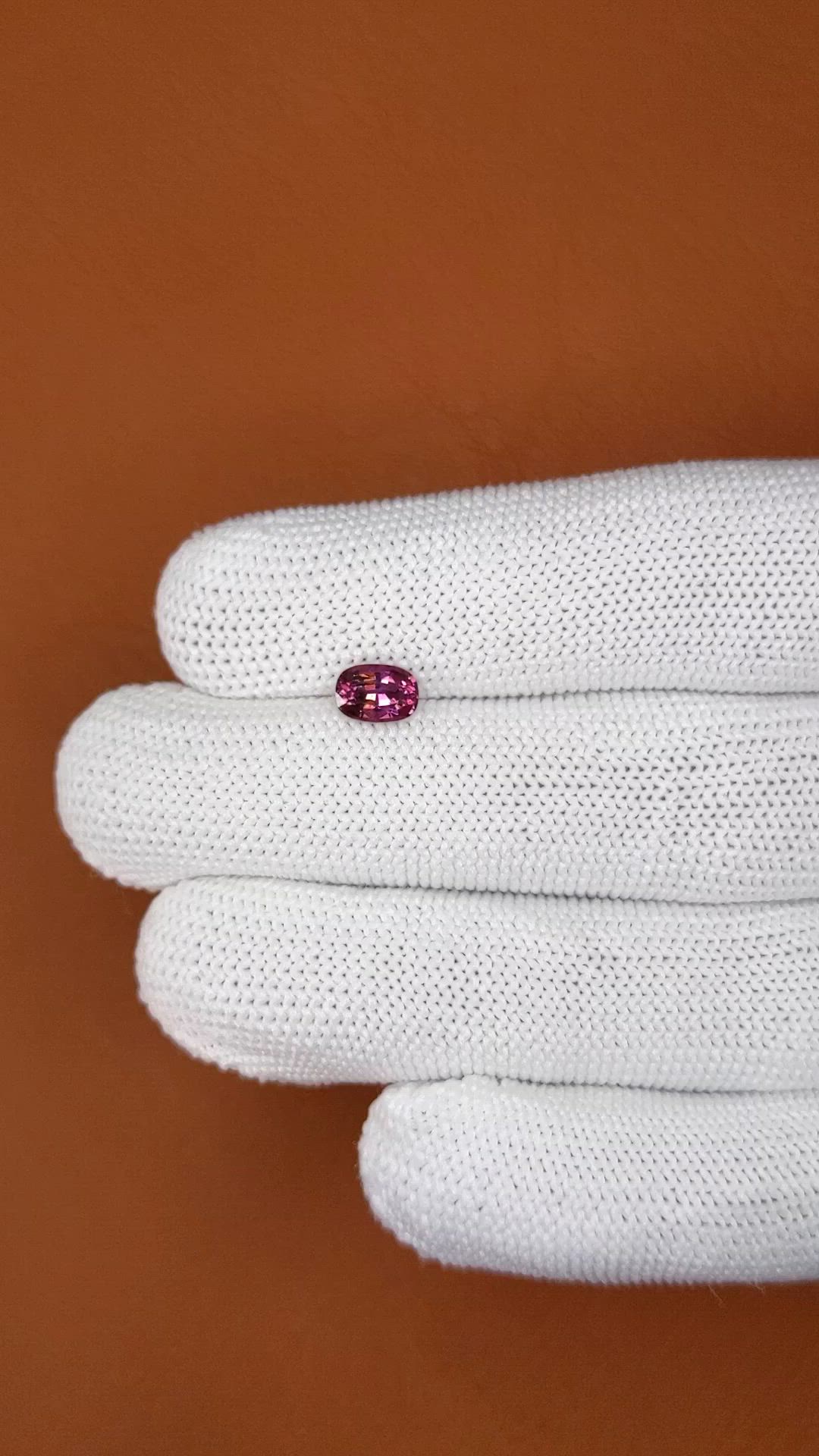 0.90 Ct. Pinkish Purple Rhodolite Garnet from Ceylon (Sri Lanka) Size Video