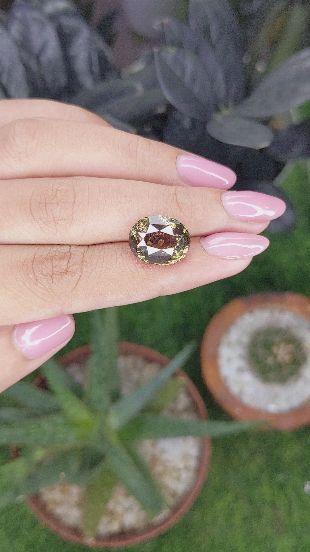 10.09 Ct. Alexandrite from Tanzania Size Video