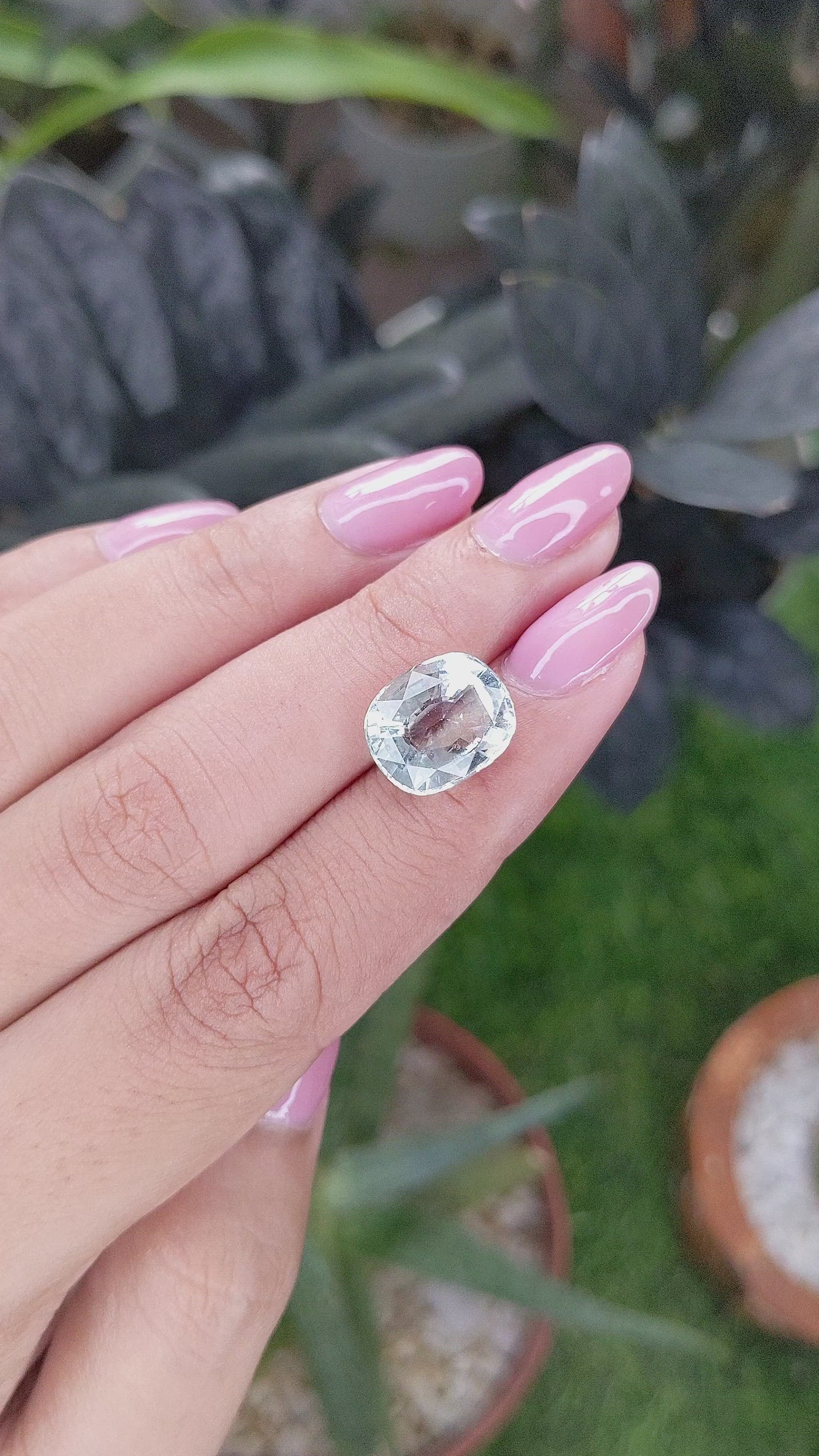 5.00 Ct. Green Beryl from Ceylon (Sri Lanka) Size Video