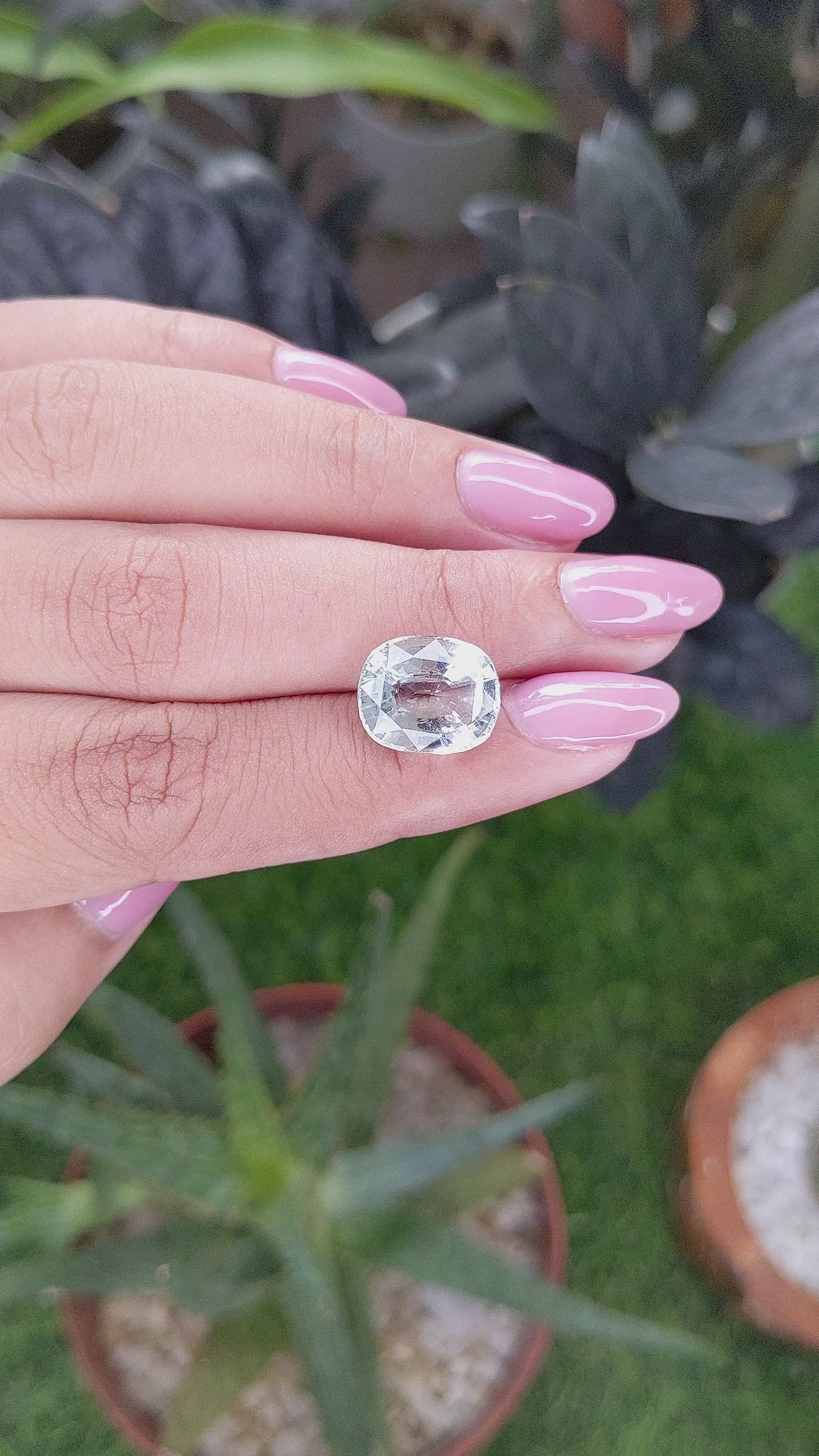 5.00 Ct. Green Beryl from Ceylon (Sri Lanka) Size Video