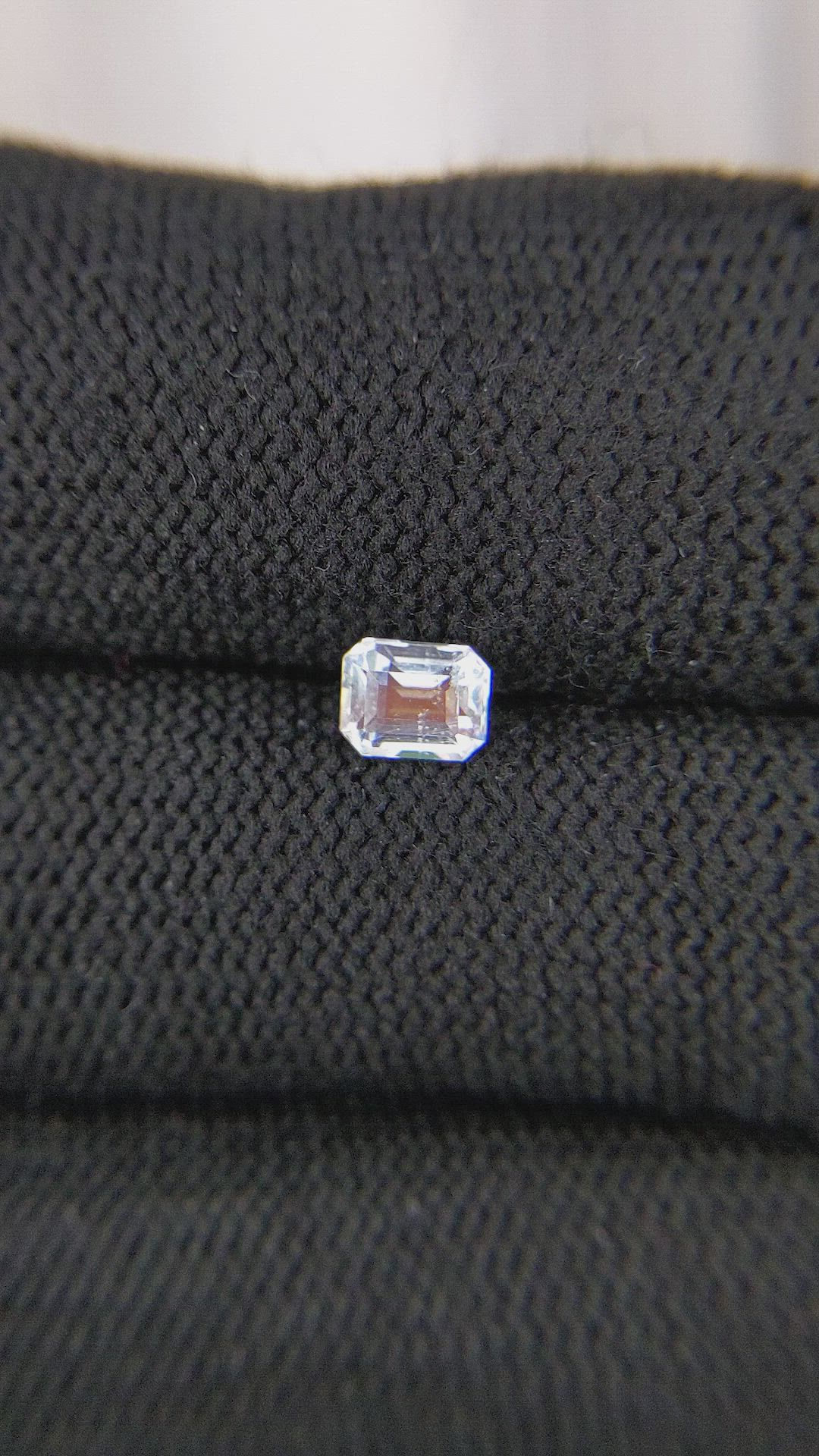 0.50 Ct. Rainbow Moonstone from Ceylon (Sri Lanka) Size Video