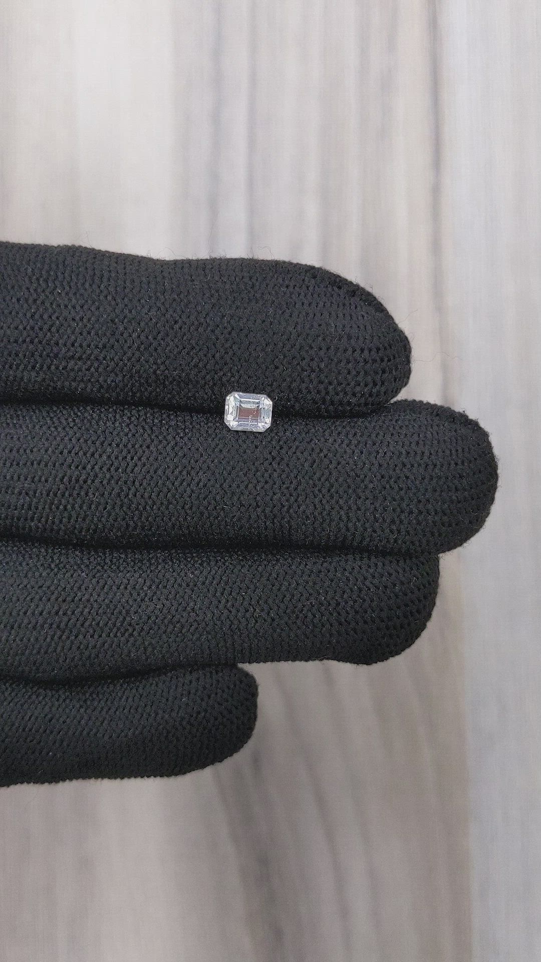 0.50 Ct. Rainbow Moonstone from Ceylon (Sri Lanka) Size Video