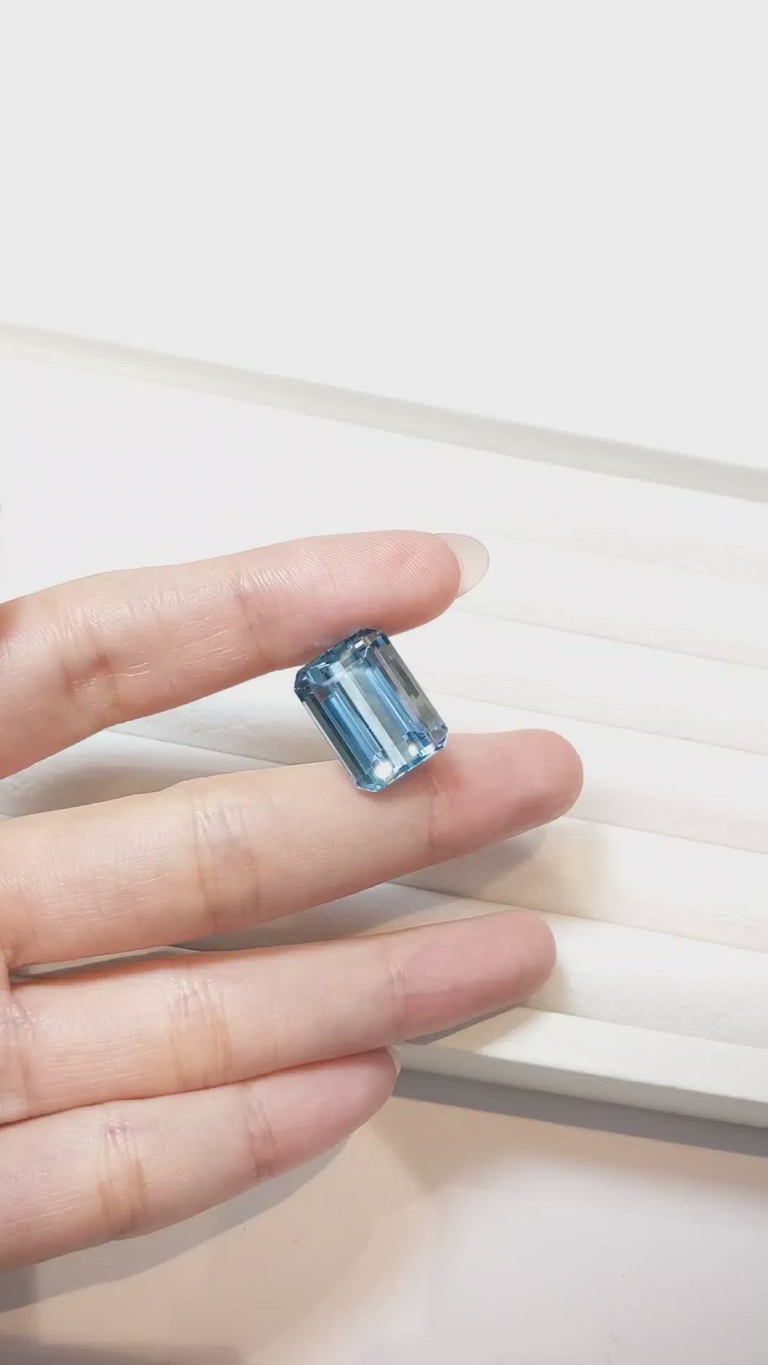 14.83 Ct. Aquamarine from Brazil Size Video
