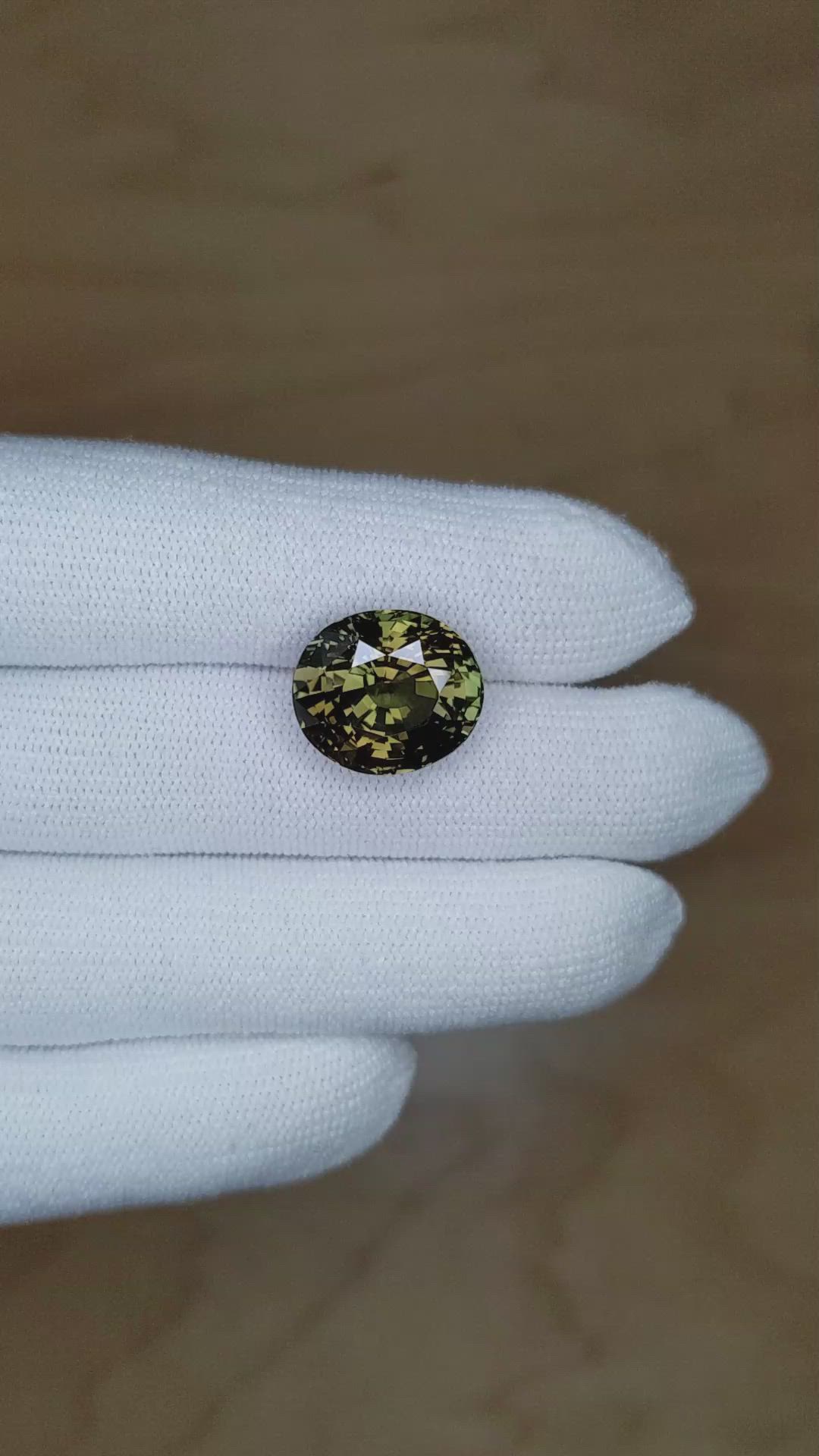 15.26 Ct. Alexandrite from Ceylon (Sri Lanka) Size Video