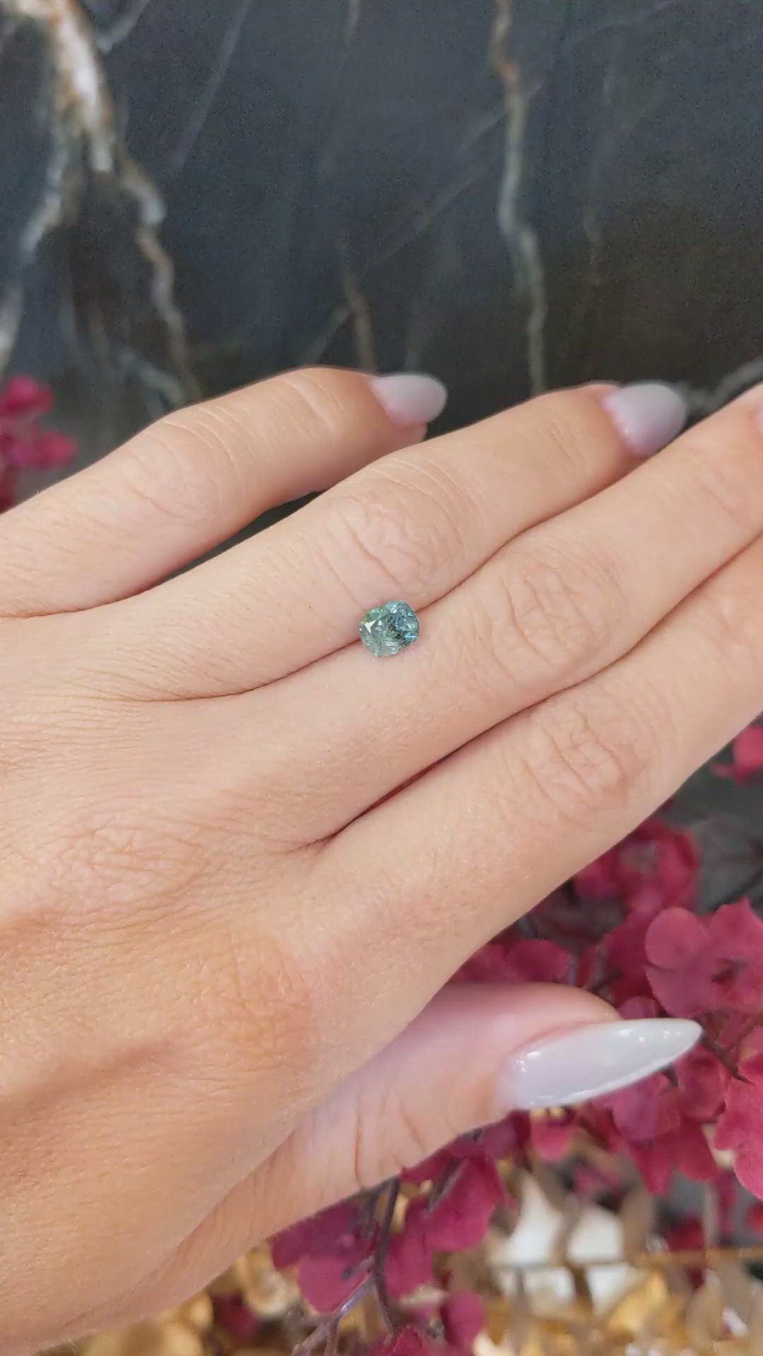 0.86 Ct. Alexandrite from Russia Size Video