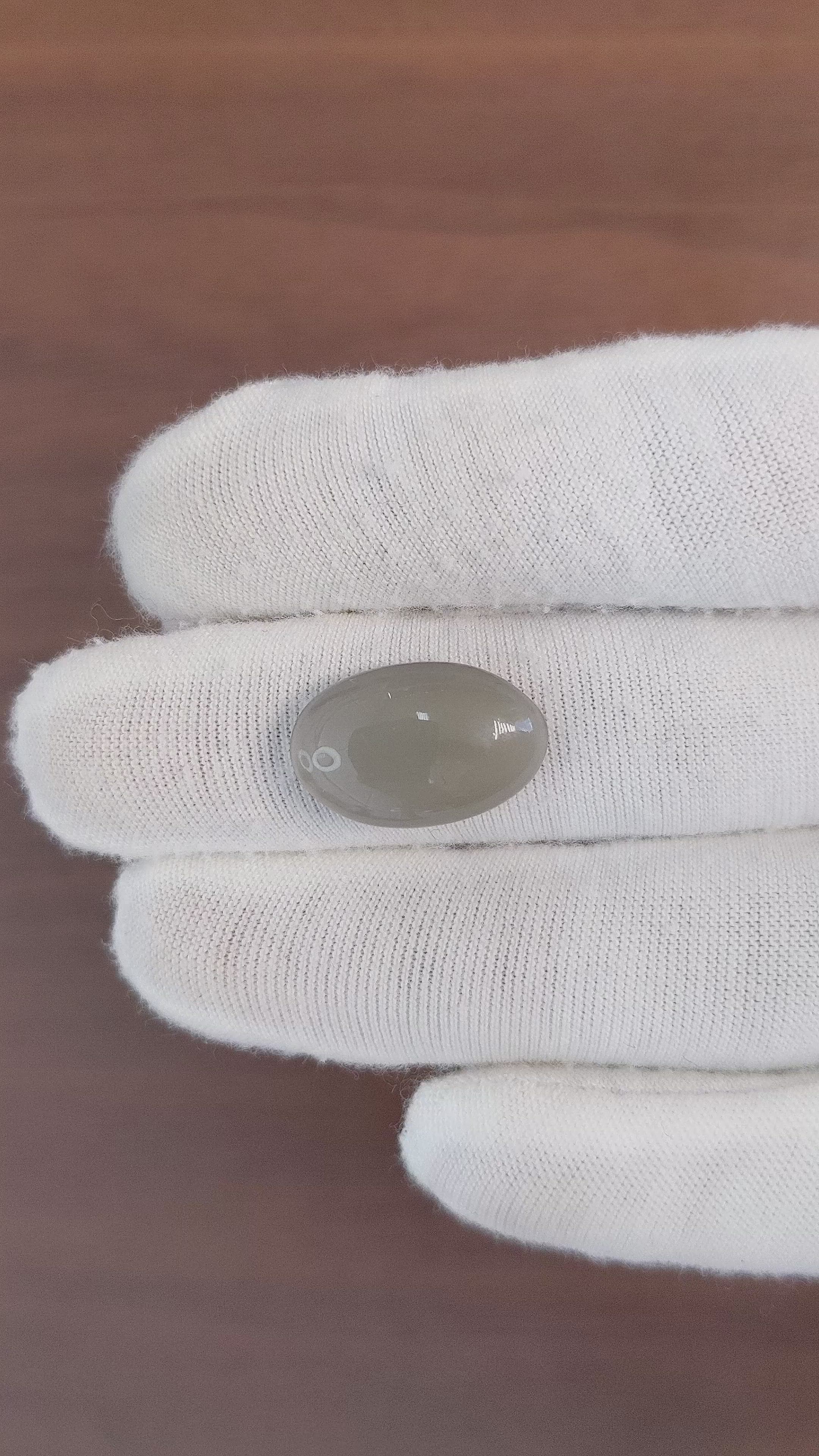 8.82 Ct. Cabochon Moonstone from Ceylon (Sri Lanka) Size Video