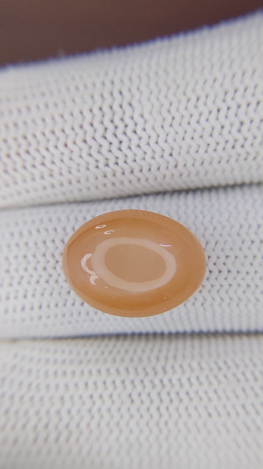 10.19 Ct. Cabochon Moonstone from Ceylon (Sri Lanka) Size Video