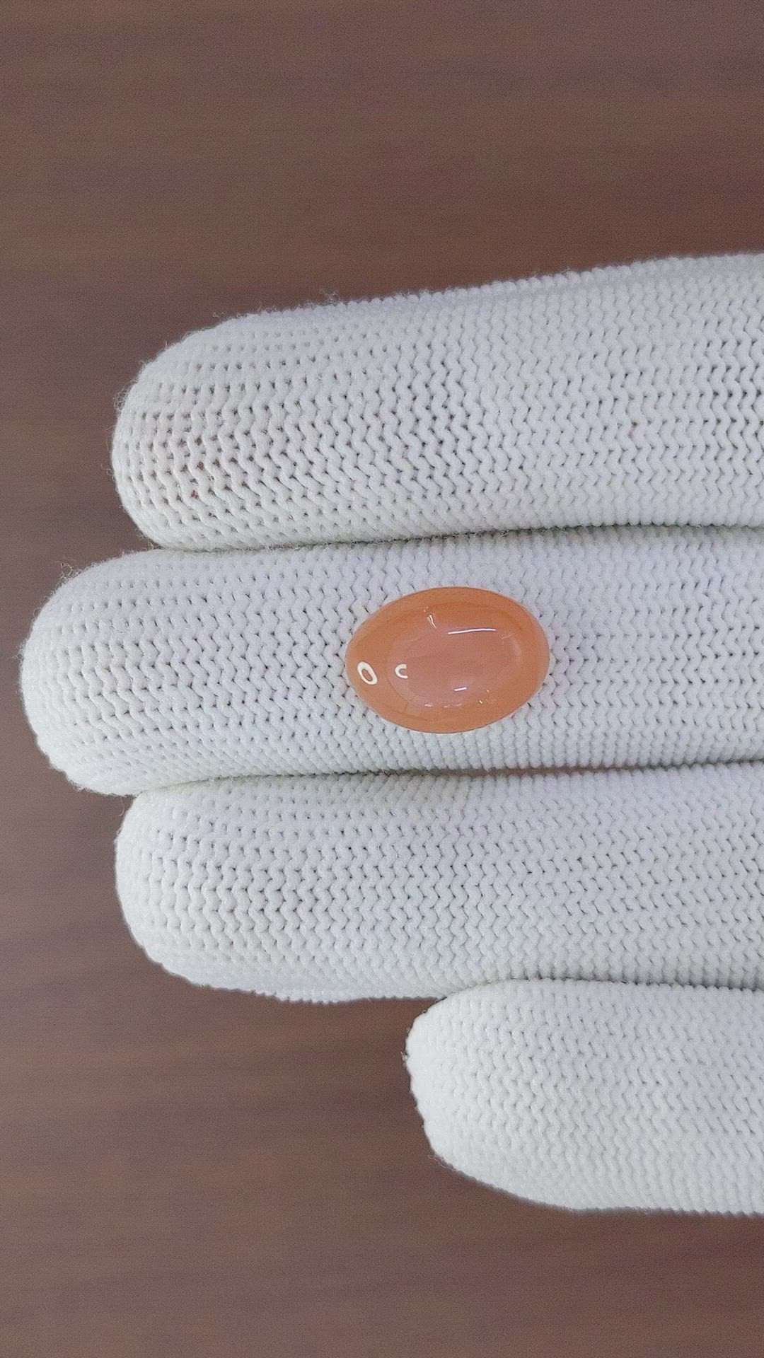 6.46 Ct. Cabochon Moonstone from Ceylon (Sri Lanka) Size Video