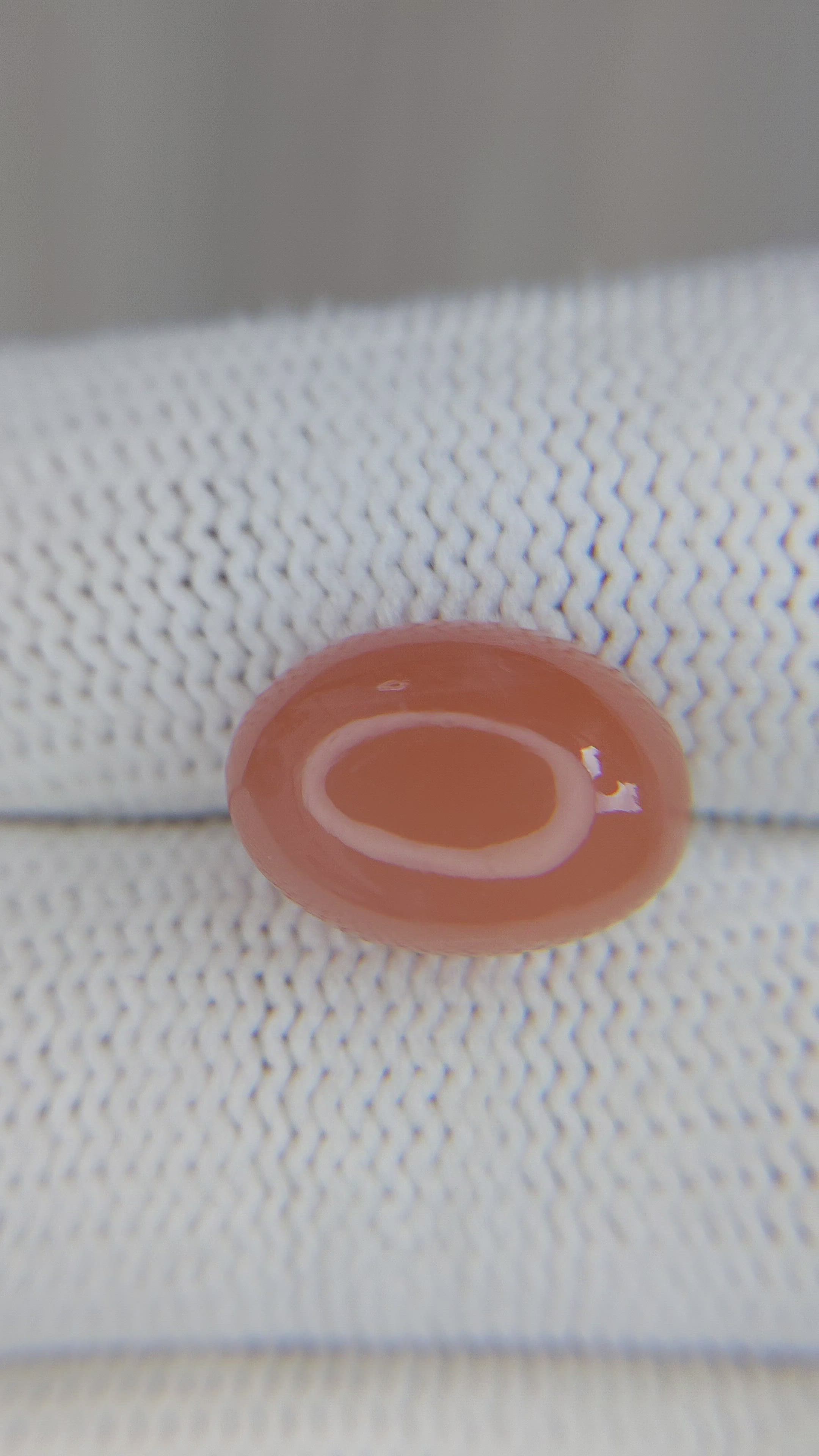 8.65 Ct. Cabochon Moonstone from Ceylon (Sri Lanka) Size Video