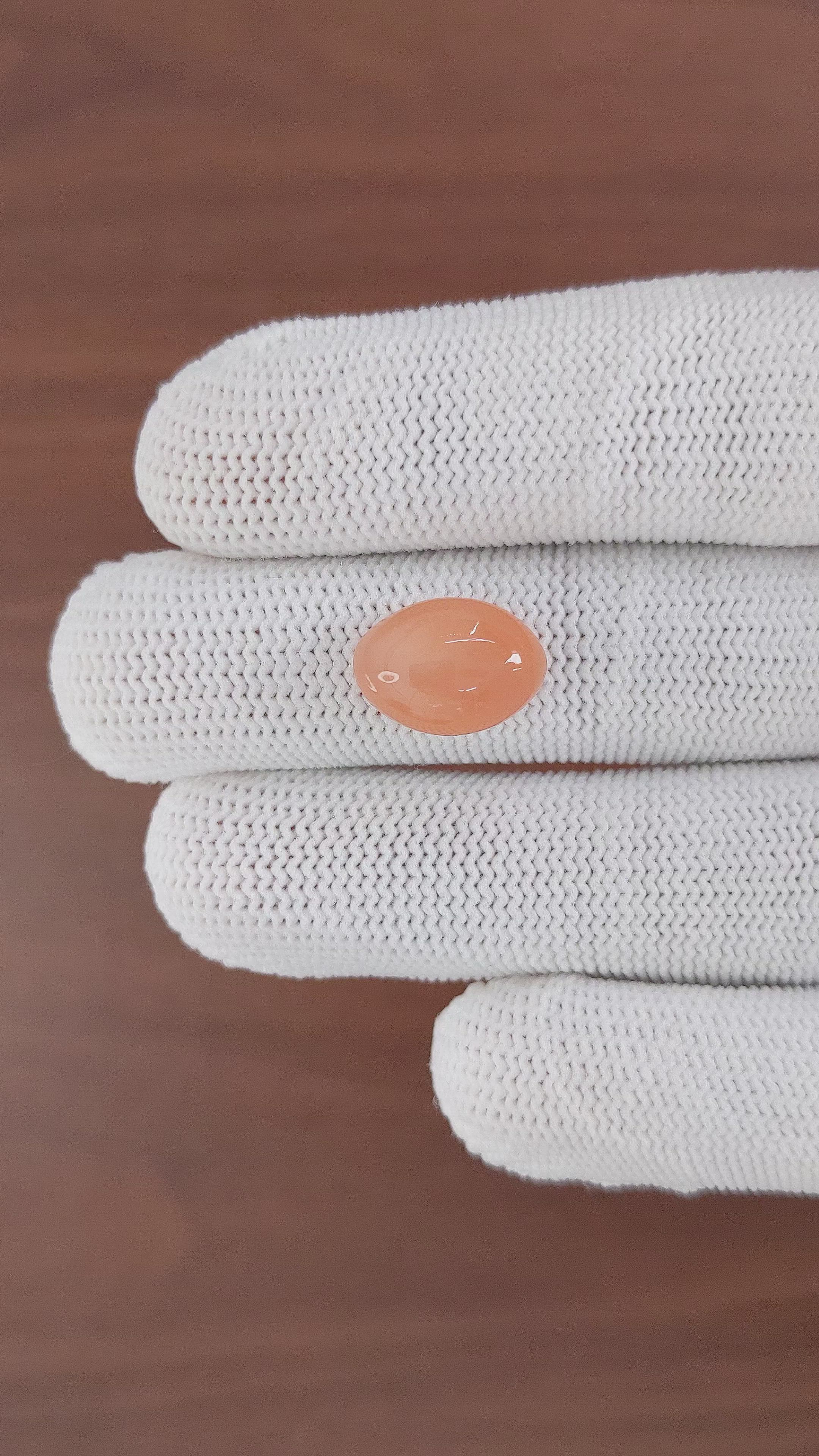 6.10 Ct. Cabochon Moonstone from Ceylon (Sri Lanka) Size Video