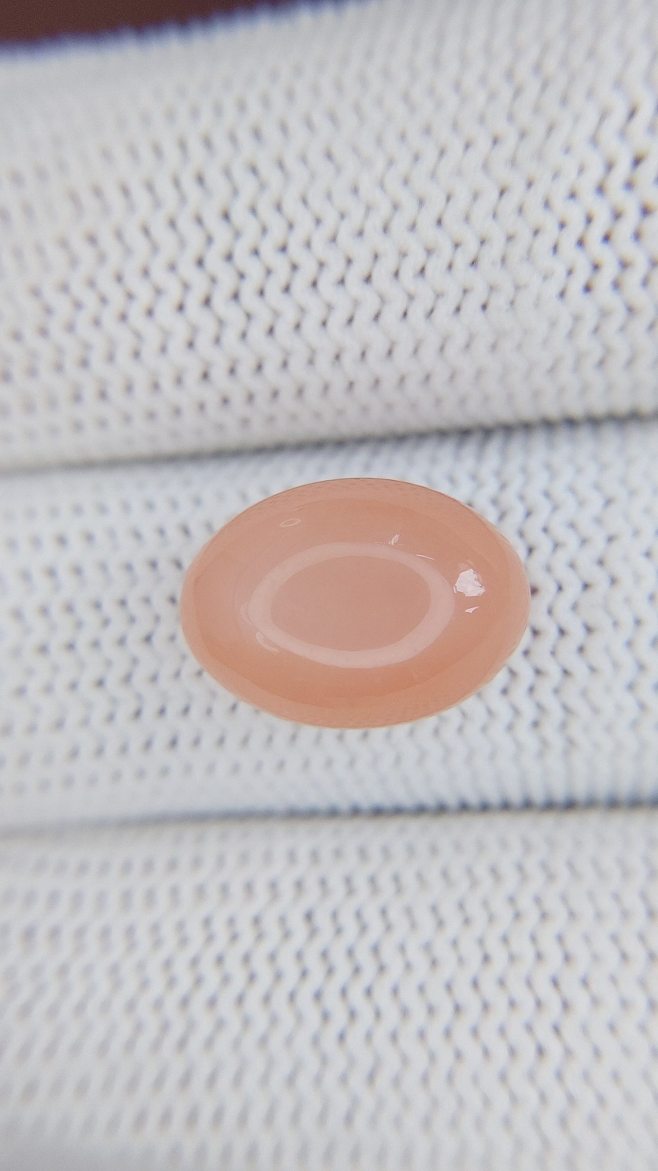 6.98 Ct. Cabochon Moonstone from Ceylon (Sri Lanka) Size Video