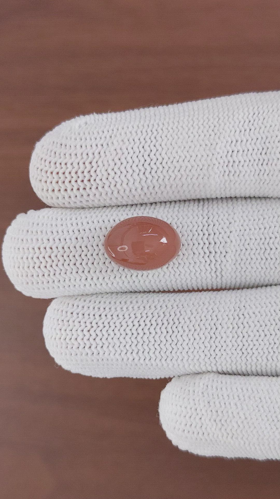 7.24 Ct. Cabochon Moonstone from Ceylon (Sri Lanka) Size Video