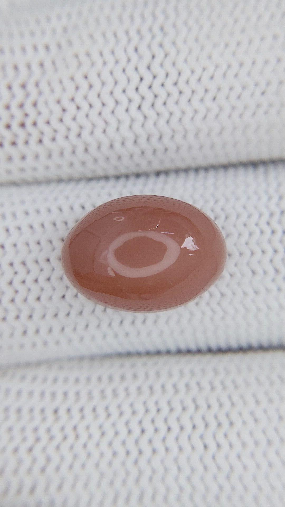 7.24 Ct. Cabochon Moonstone from Ceylon (Sri Lanka) Size Video