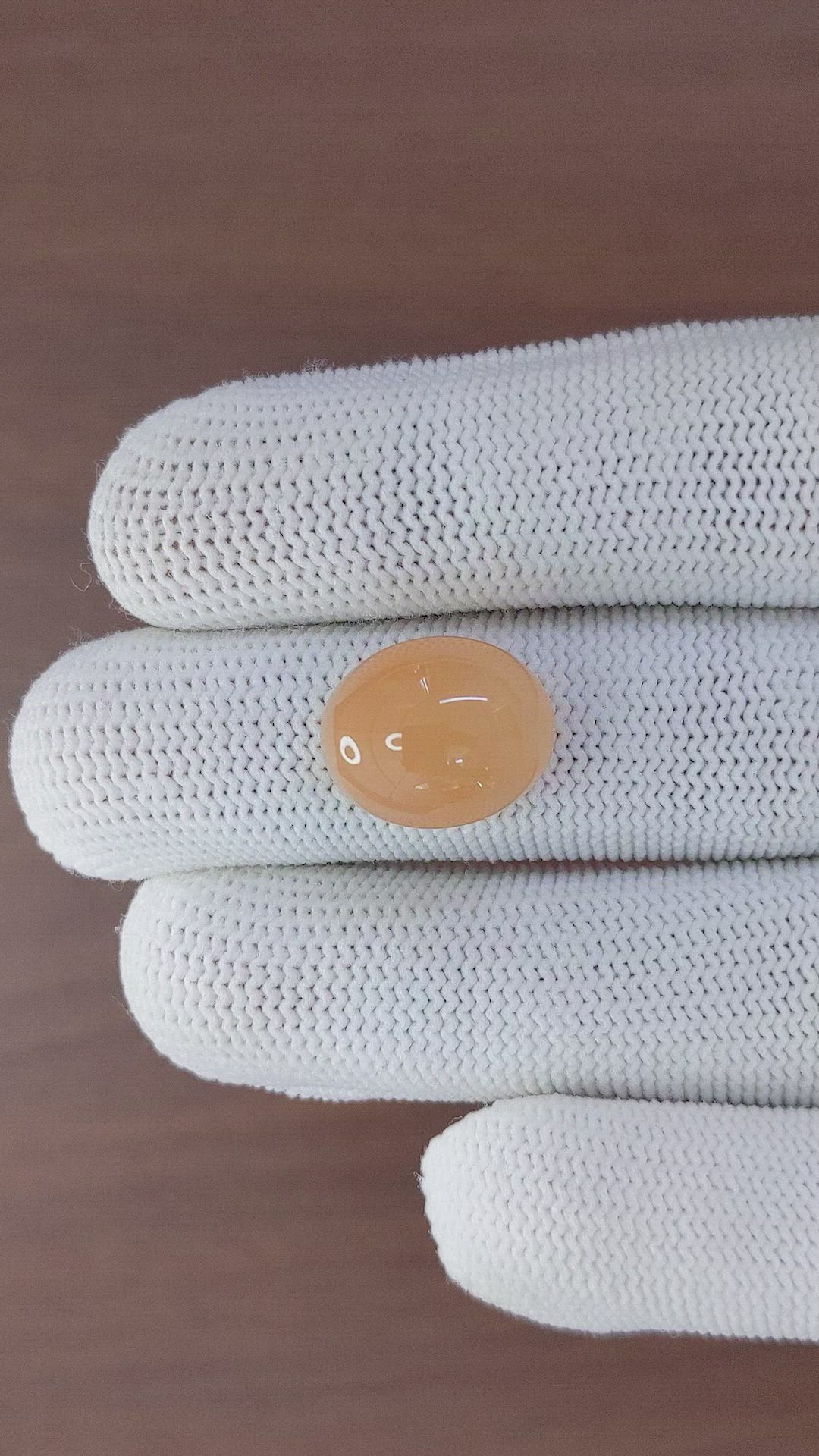 12.79 Ct. Cabochon Moonstone from Ceylon (Sri Lanka) Size Video
