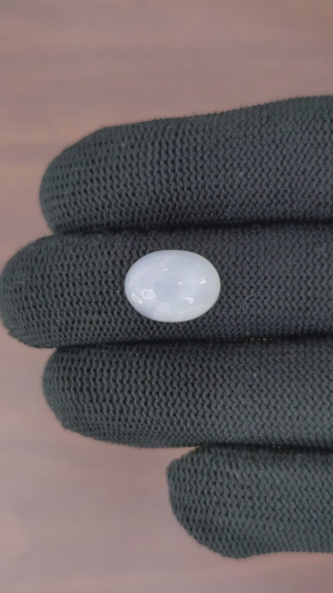 9.76 Ct. Cabochon Moonstone from Ceylon (Sri Lanka) Size Video