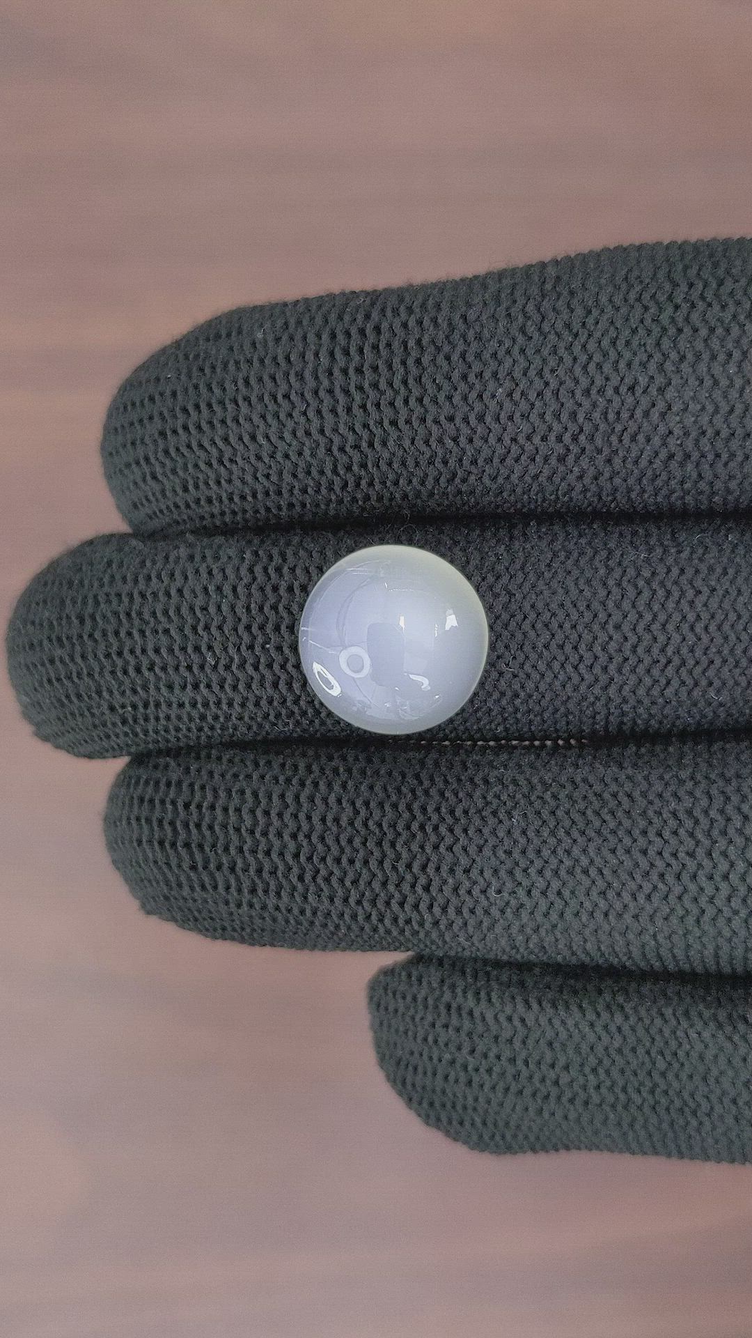 10.16 Ct. Cabochon Moonstone from Ceylon (Sri Lanka) Size Video