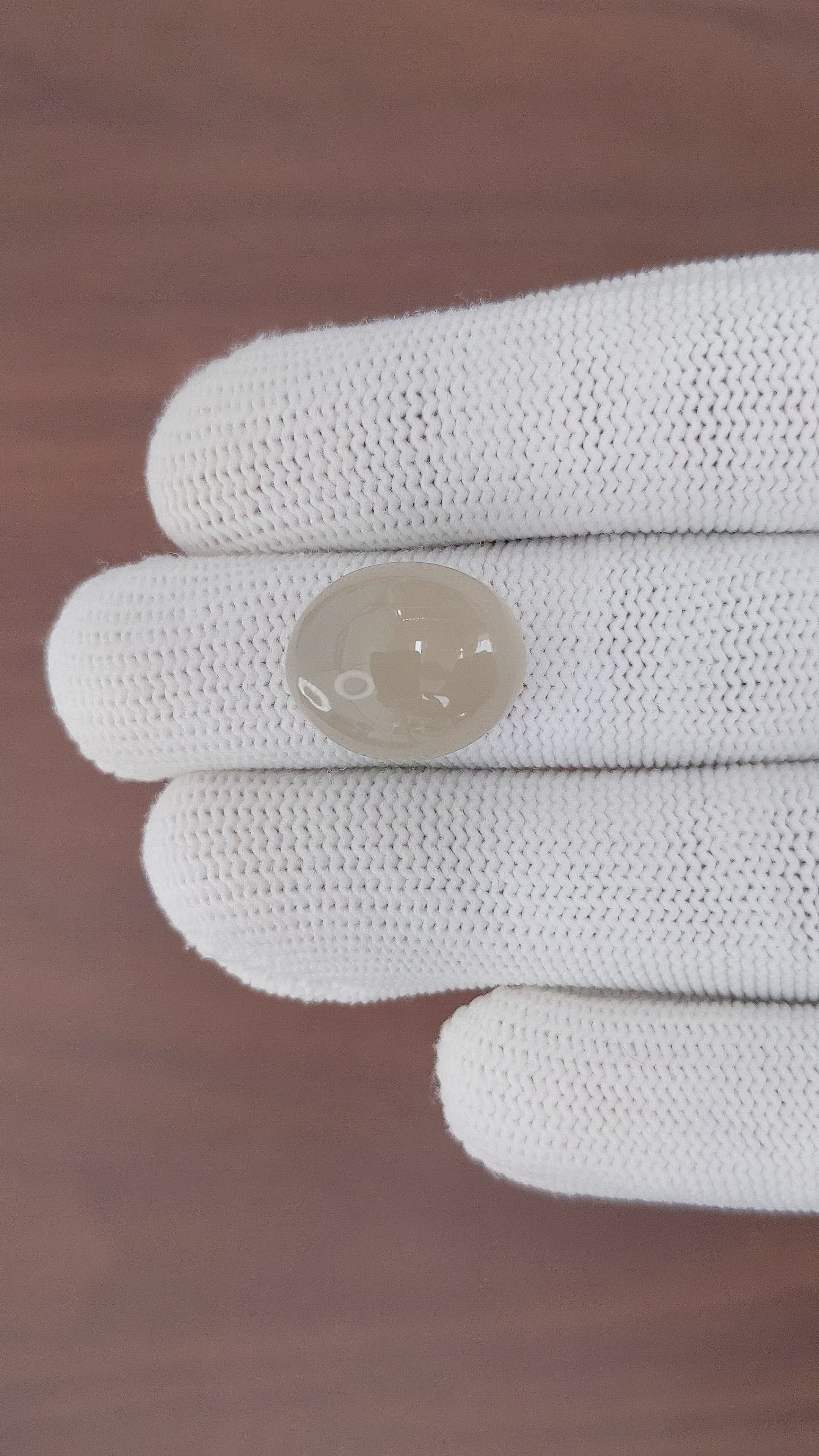 14.16 Ct. Cabochon Moonstone from Ceylon (Sri Lanka) Size Video