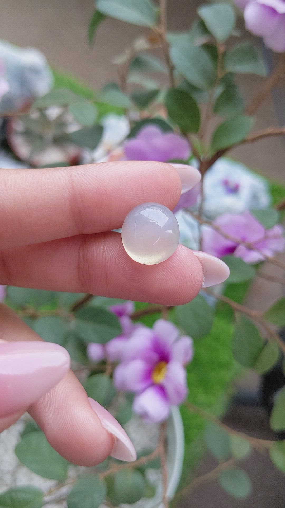 10.17 Ct. Cabochon Moonstone from Ceylon (Sri Lanka) Size Video