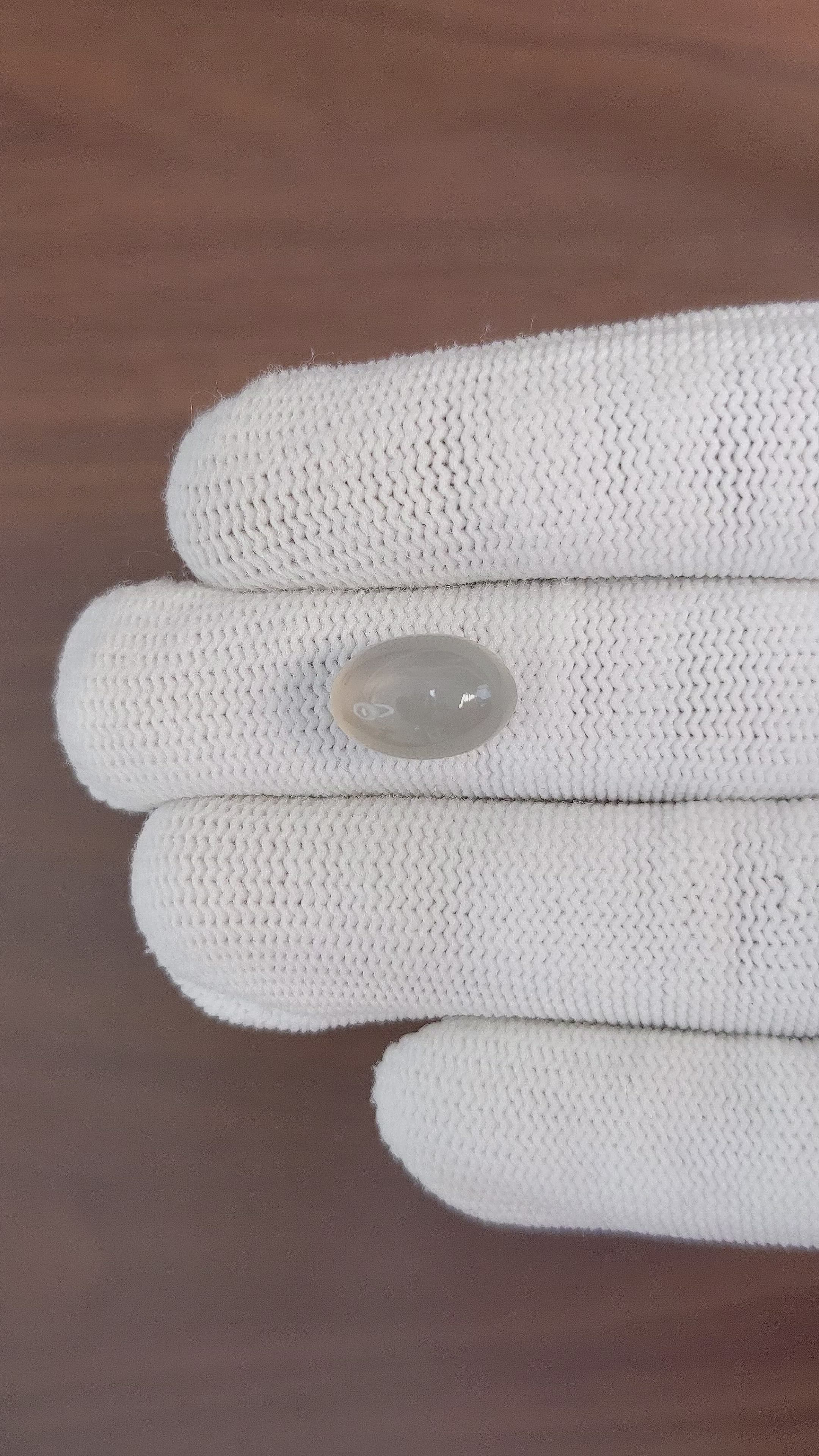 6.36 Ct. Cabochon Moonstone from Ceylon (Sri Lanka) Size Video
