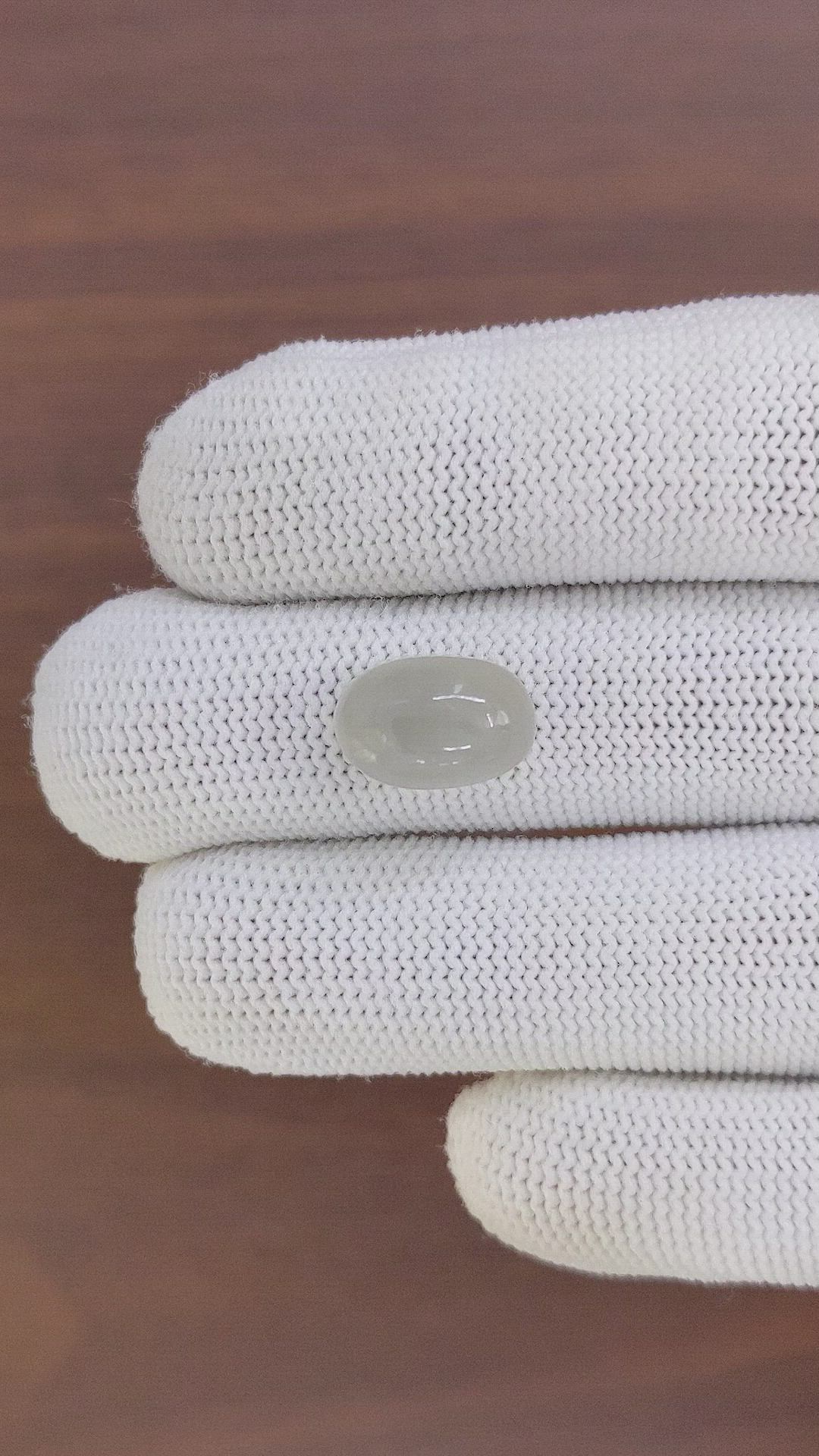 8.72 Ct. Cabochon Moonstone from Ceylon (Sri Lanka) Size Video