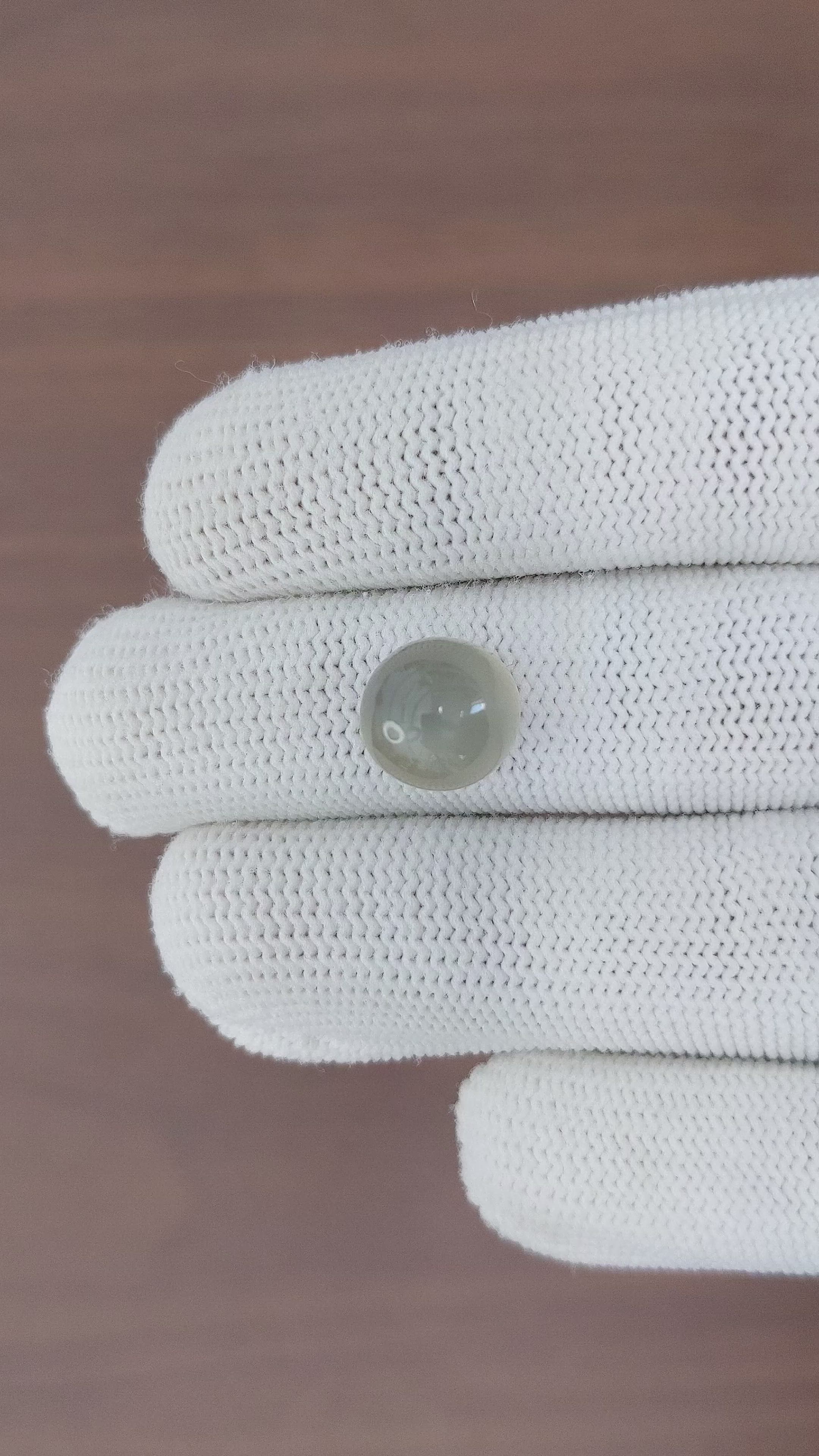 7.44 Ct. Cabochon Moonstone from Ceylon (Sri Lanka) Size Video