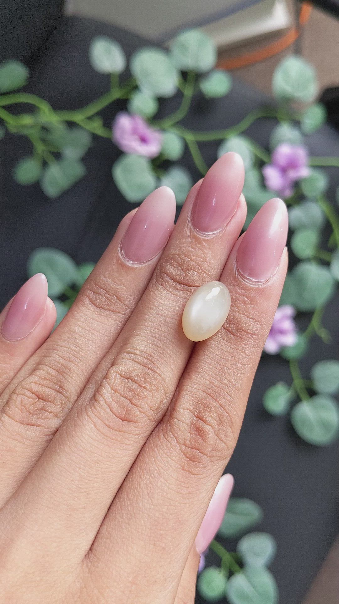 6.55 Ct. Cabochon Moonstone from Ceylon (Sri Lanka) Size Video