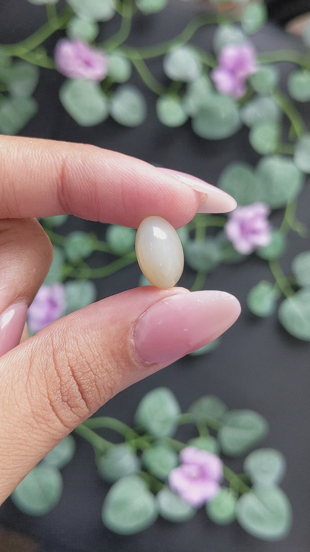 6.55 Ct. Cabochon Moonstone from Ceylon (Sri Lanka) Size Video